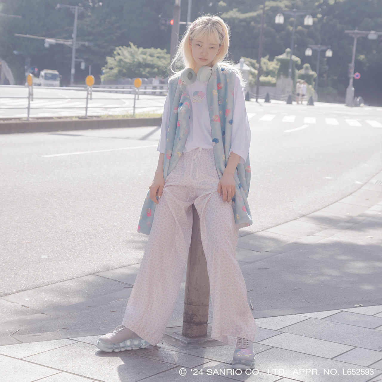 Print Pajamas Pants / White / Little Twin Stars x MIKIOSAKABE