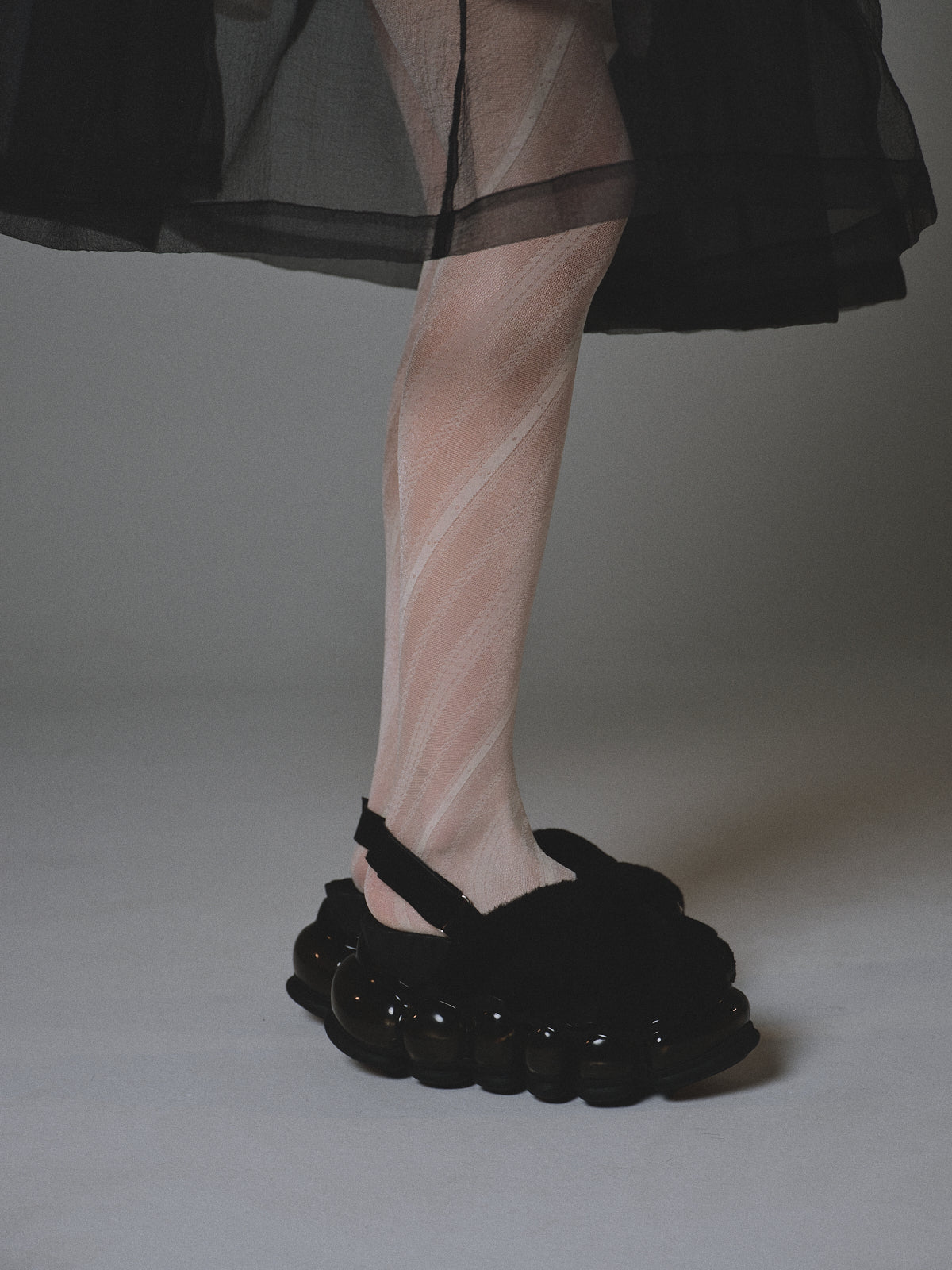 New "Jewelry" Fur Sandal / Black
