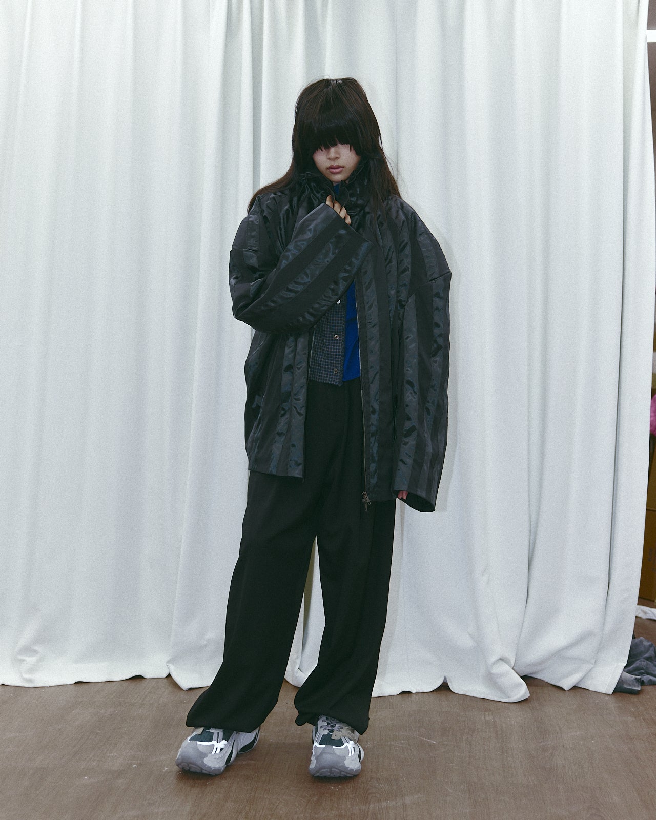 Multiverse Ⅱ / Gray