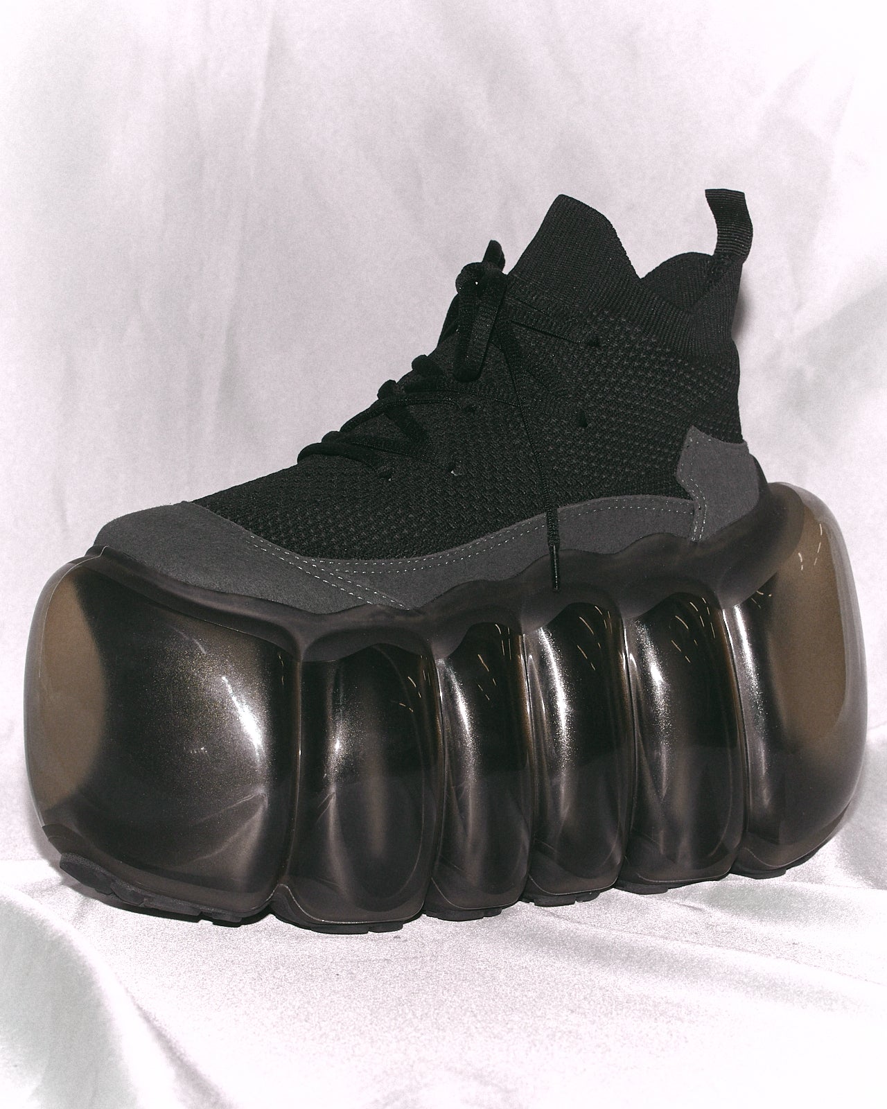 High Bubble Shell / Black