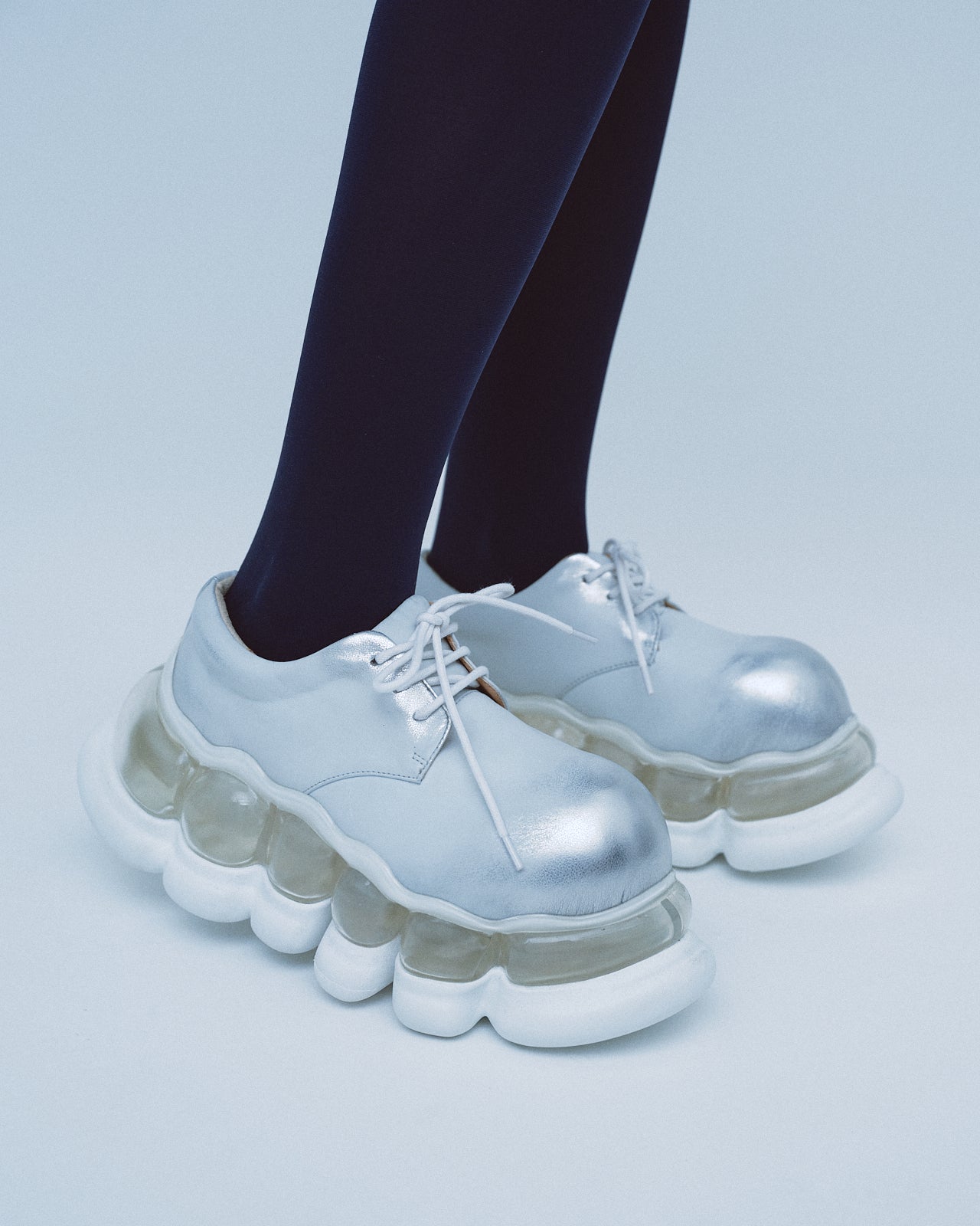 "Jewelry" Ark Whale / White