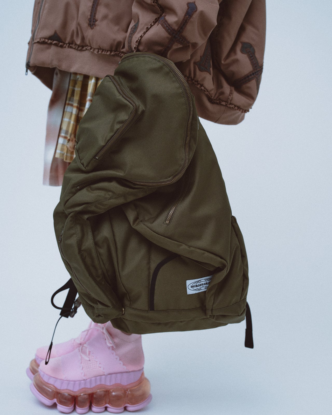 Twisted Back Pack / Khaki