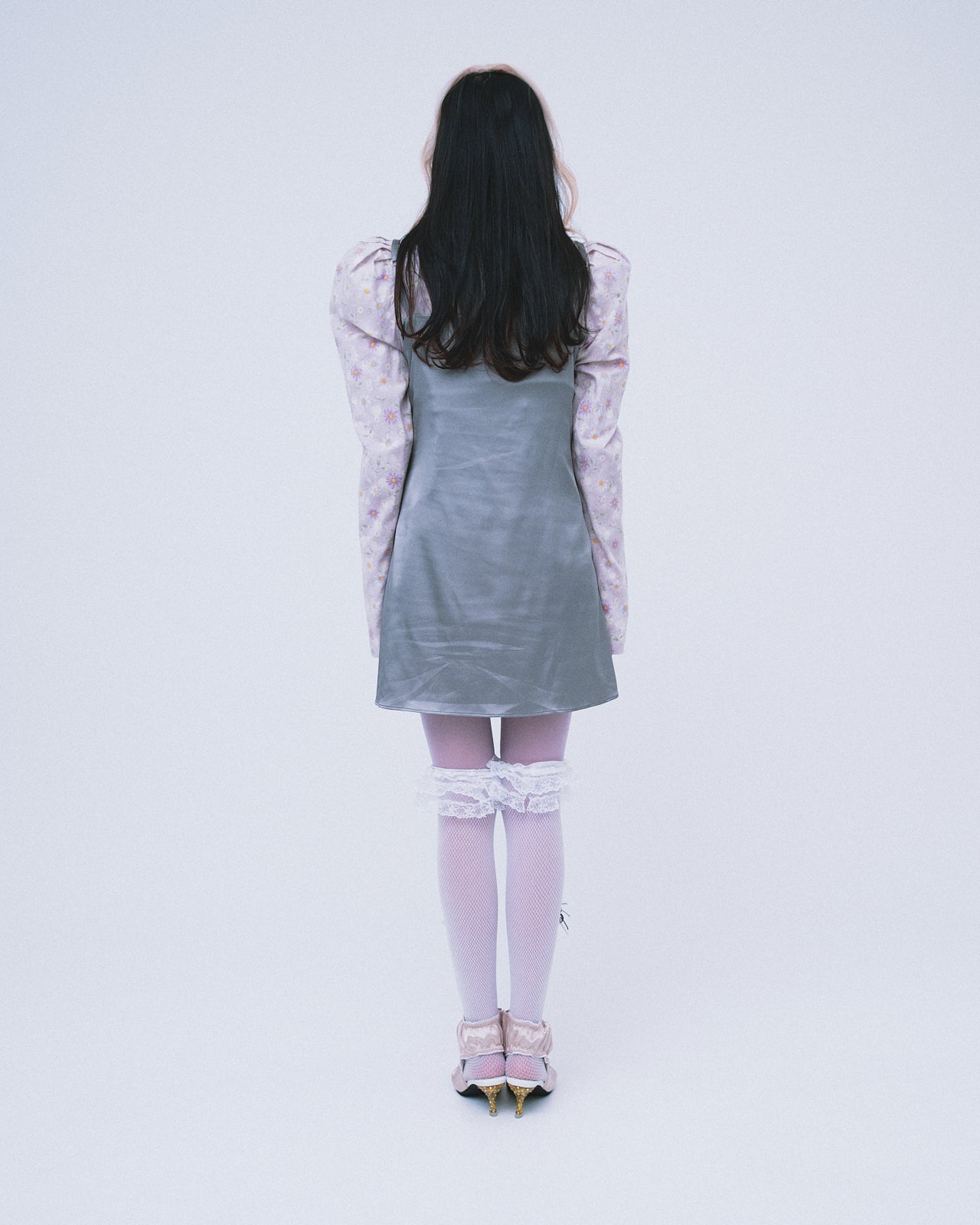 Nip 连衣裙 / 灰色