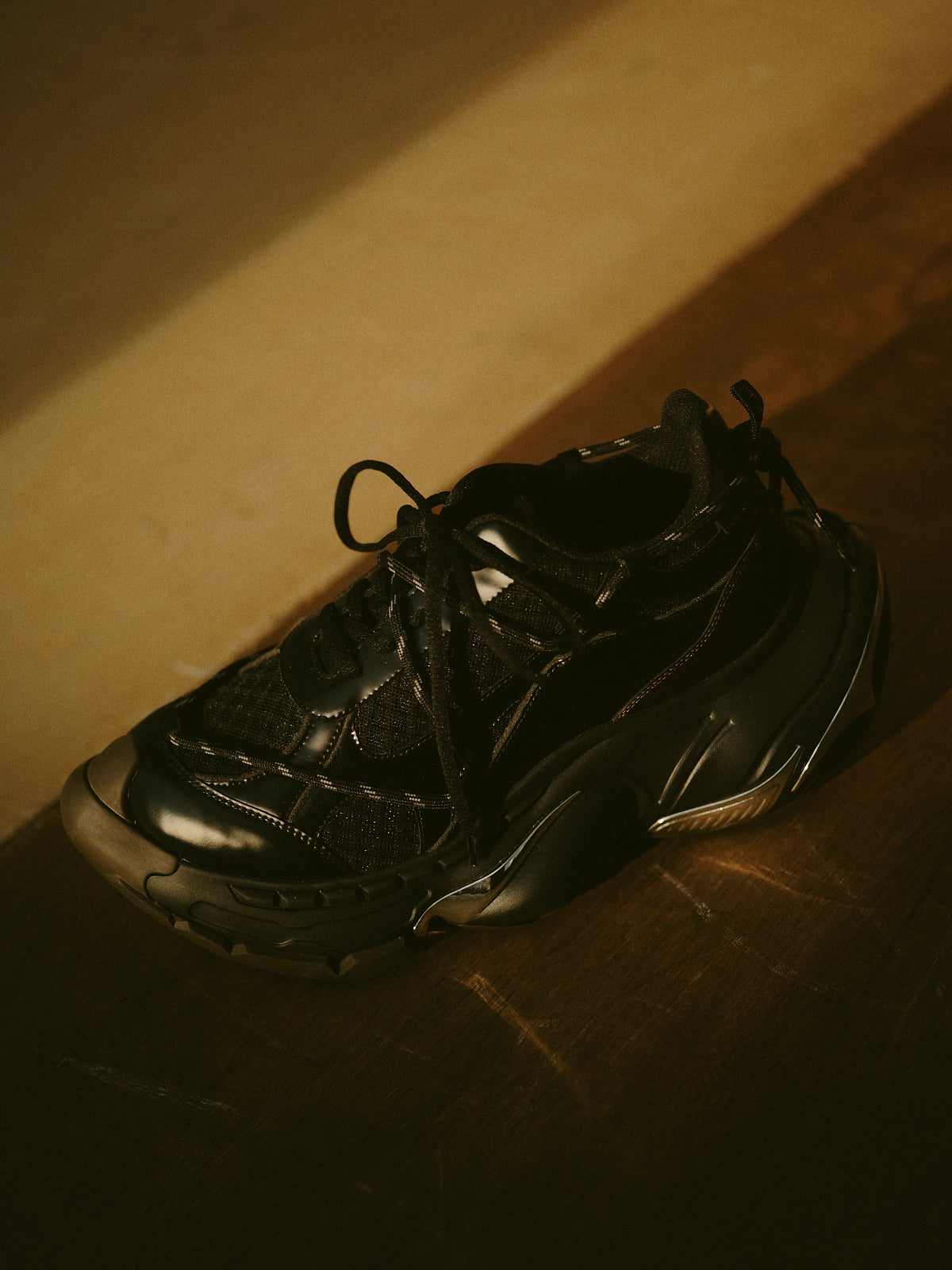 多元宇宙Ⅳ / 黑色