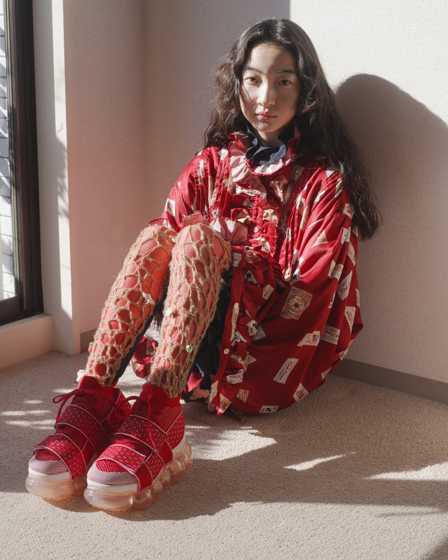 “珠宝”高跟鞋 Beltcross / 红色