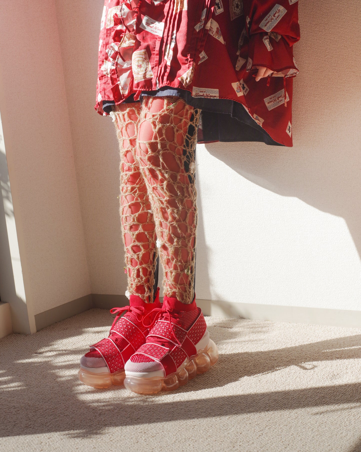 “珠宝”高跟鞋 Beltcross / 红色