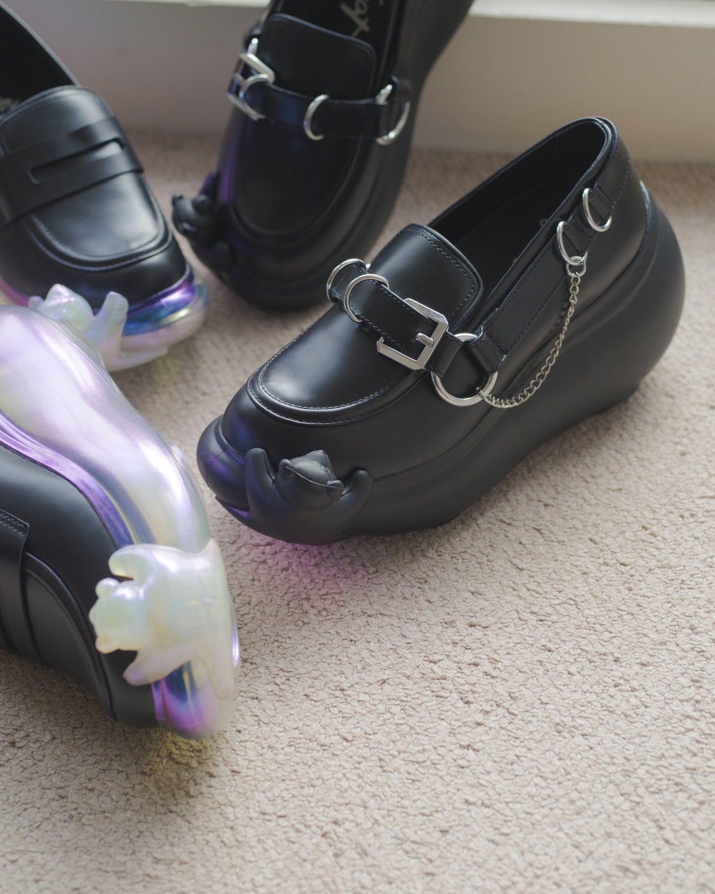 Bad Bear Moon / Black