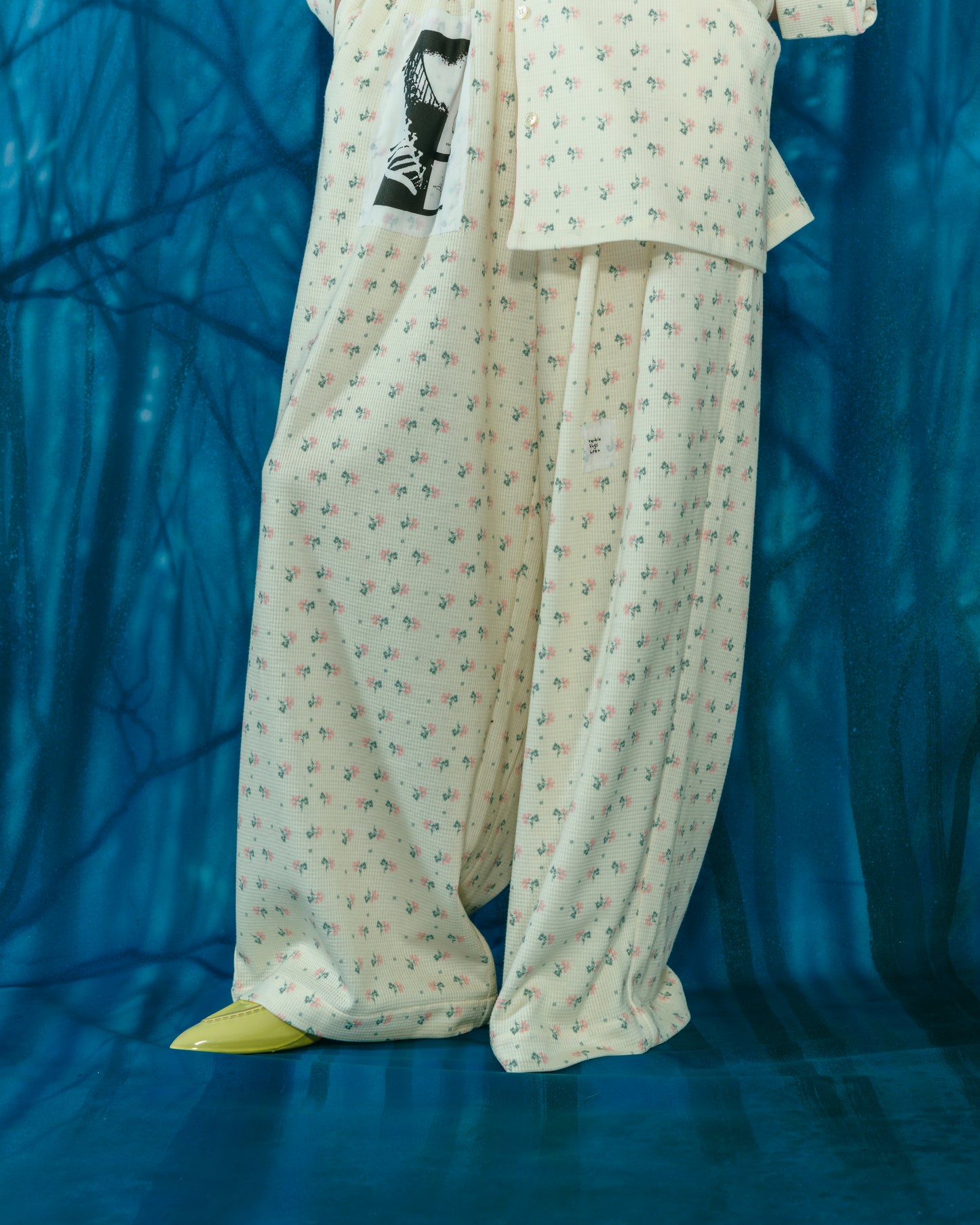 Mrs. Wang / Yellow