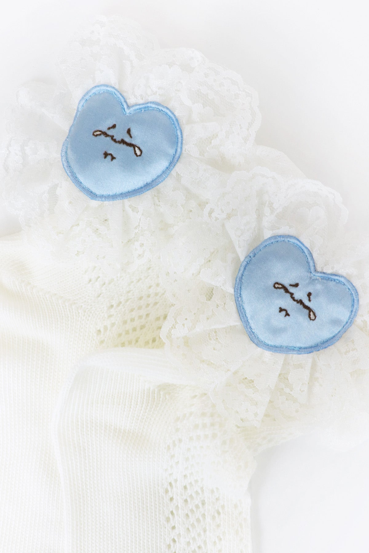 Crying Heart Socks / White-blue