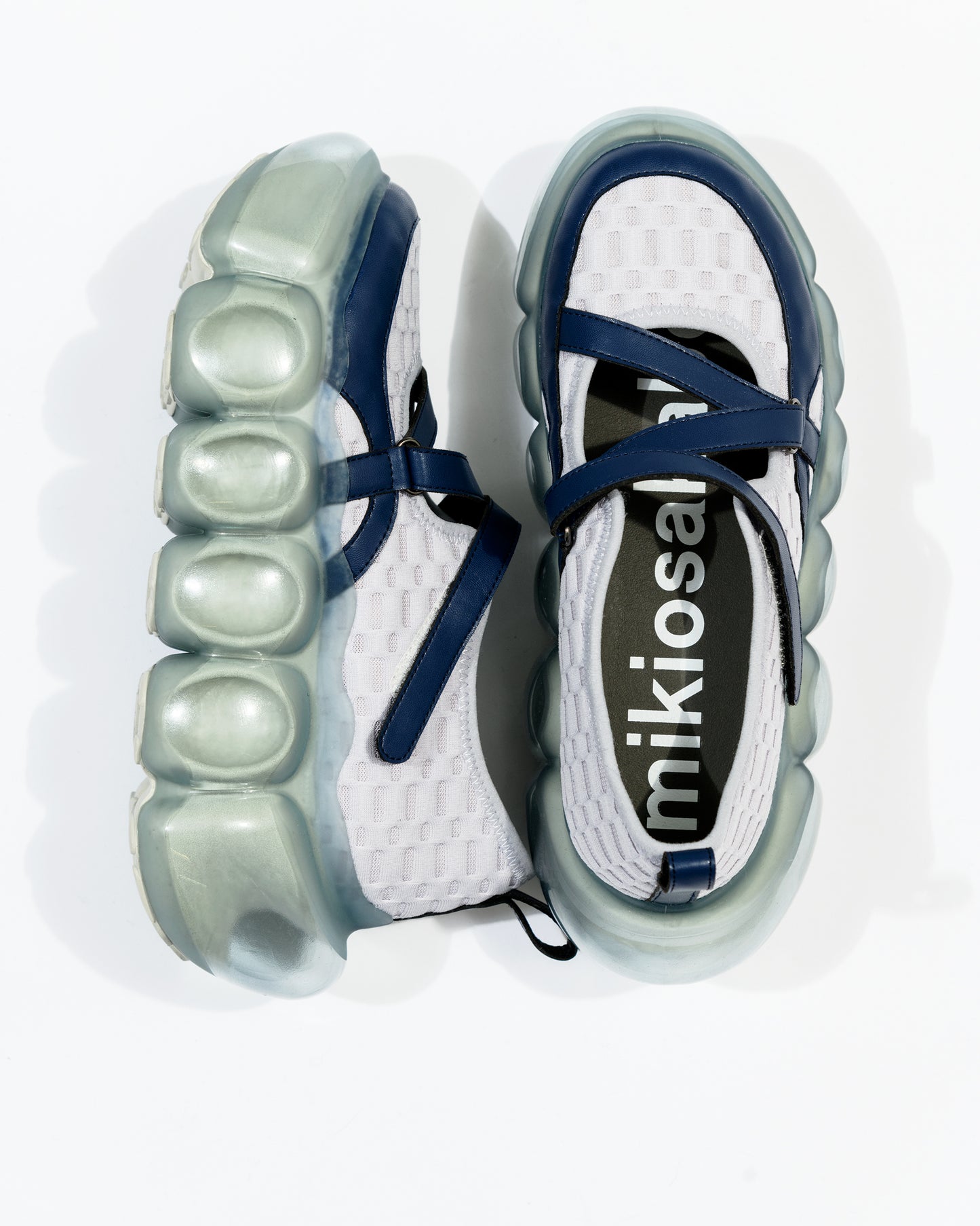 “珠宝”泡泡玛丽珍/灰色