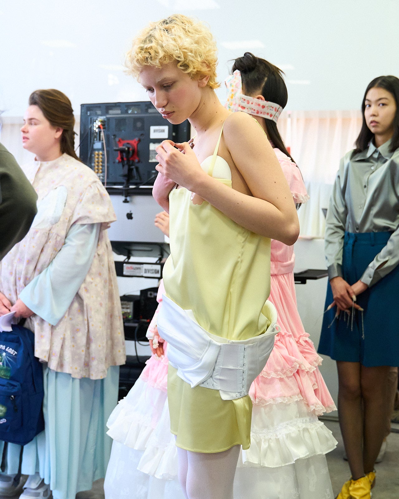 Big Woman Bra / White