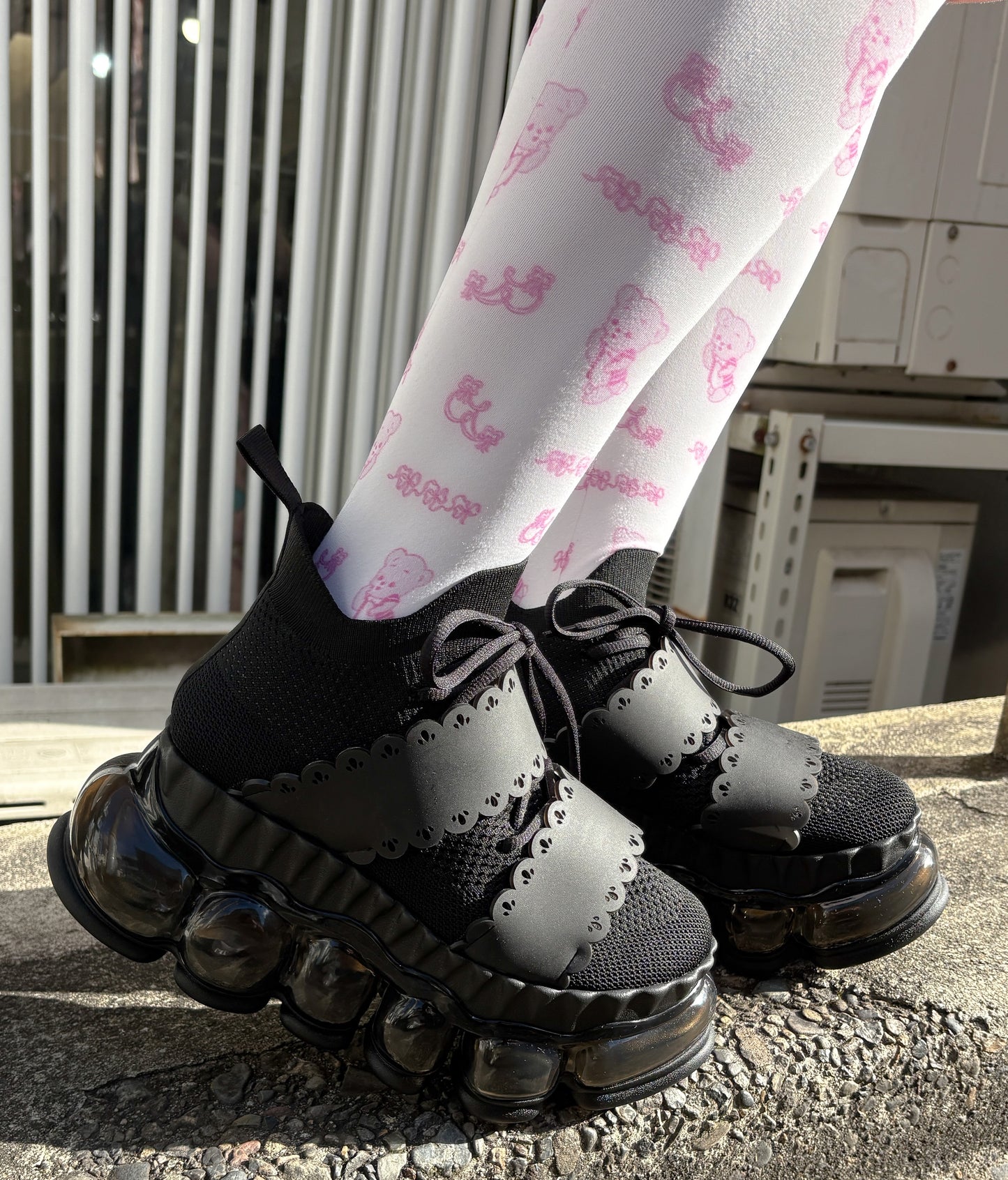 新款“珠宝”Tarte 糖果色/黑色