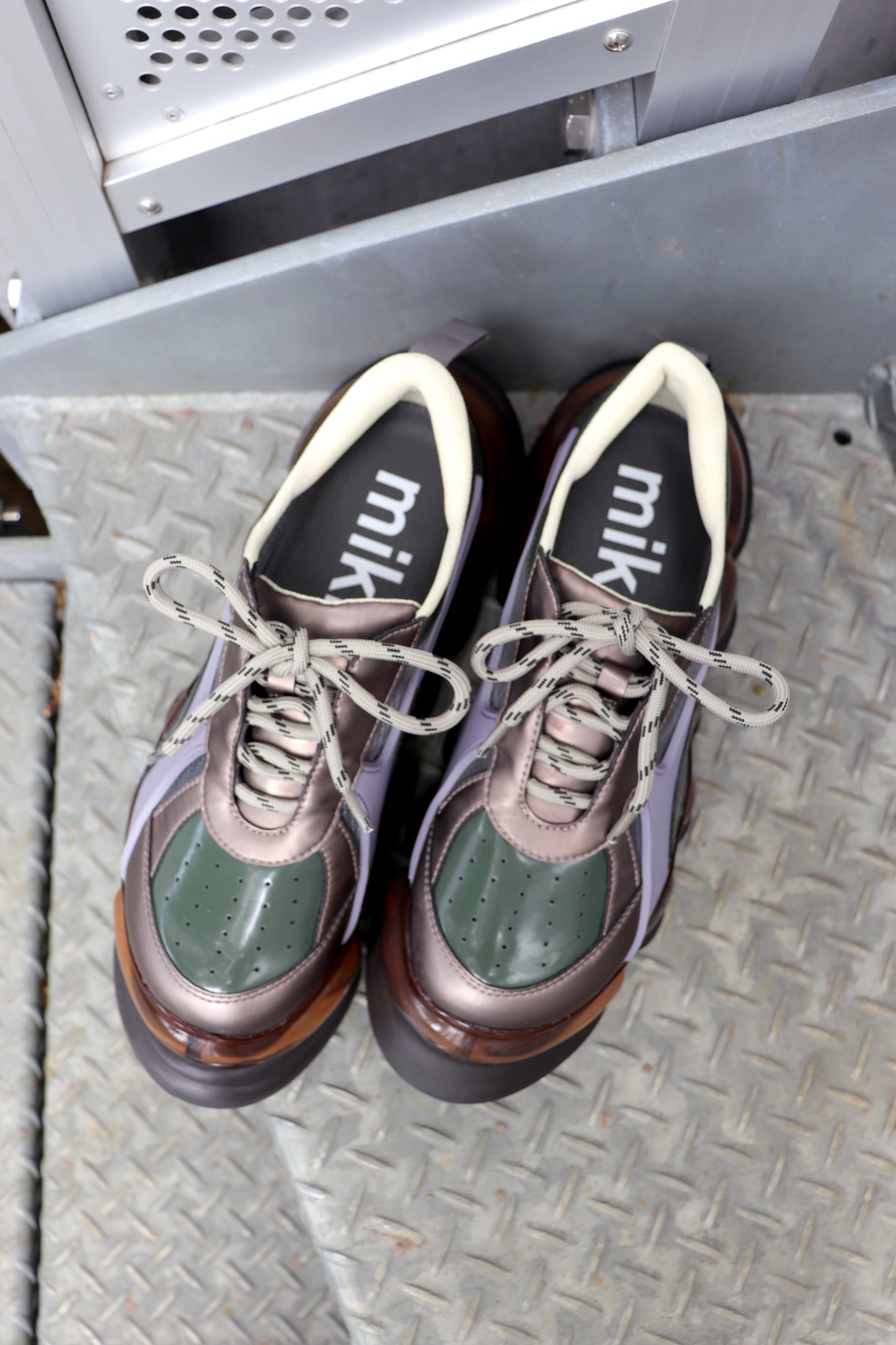 "Jewelry" Ark Air / Khaki