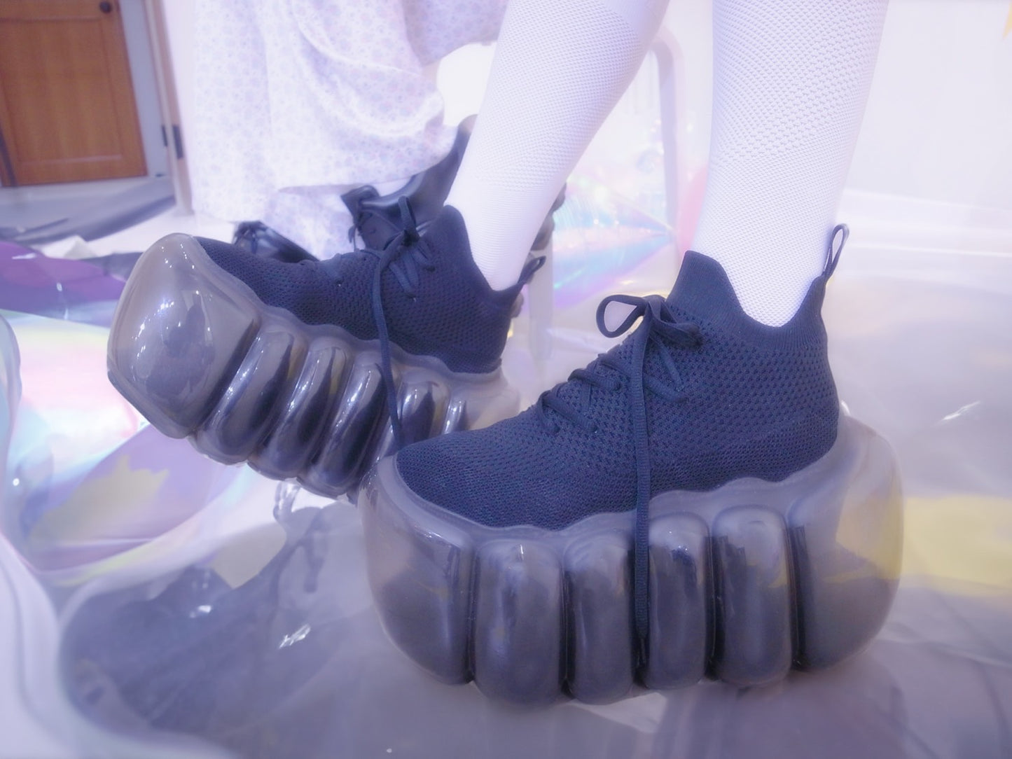 High Bubble / Black