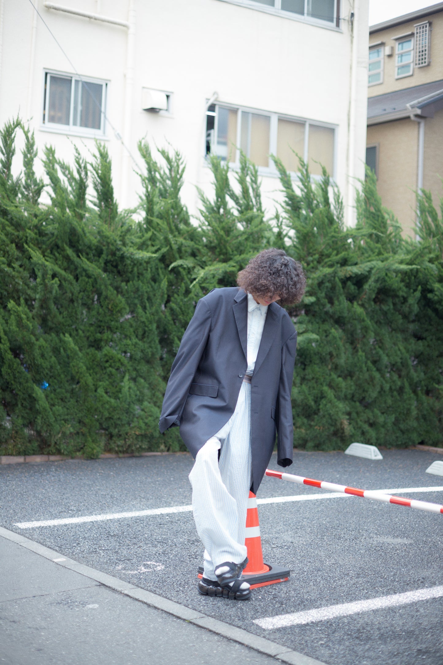 新款“珠宝”凉鞋/黑色