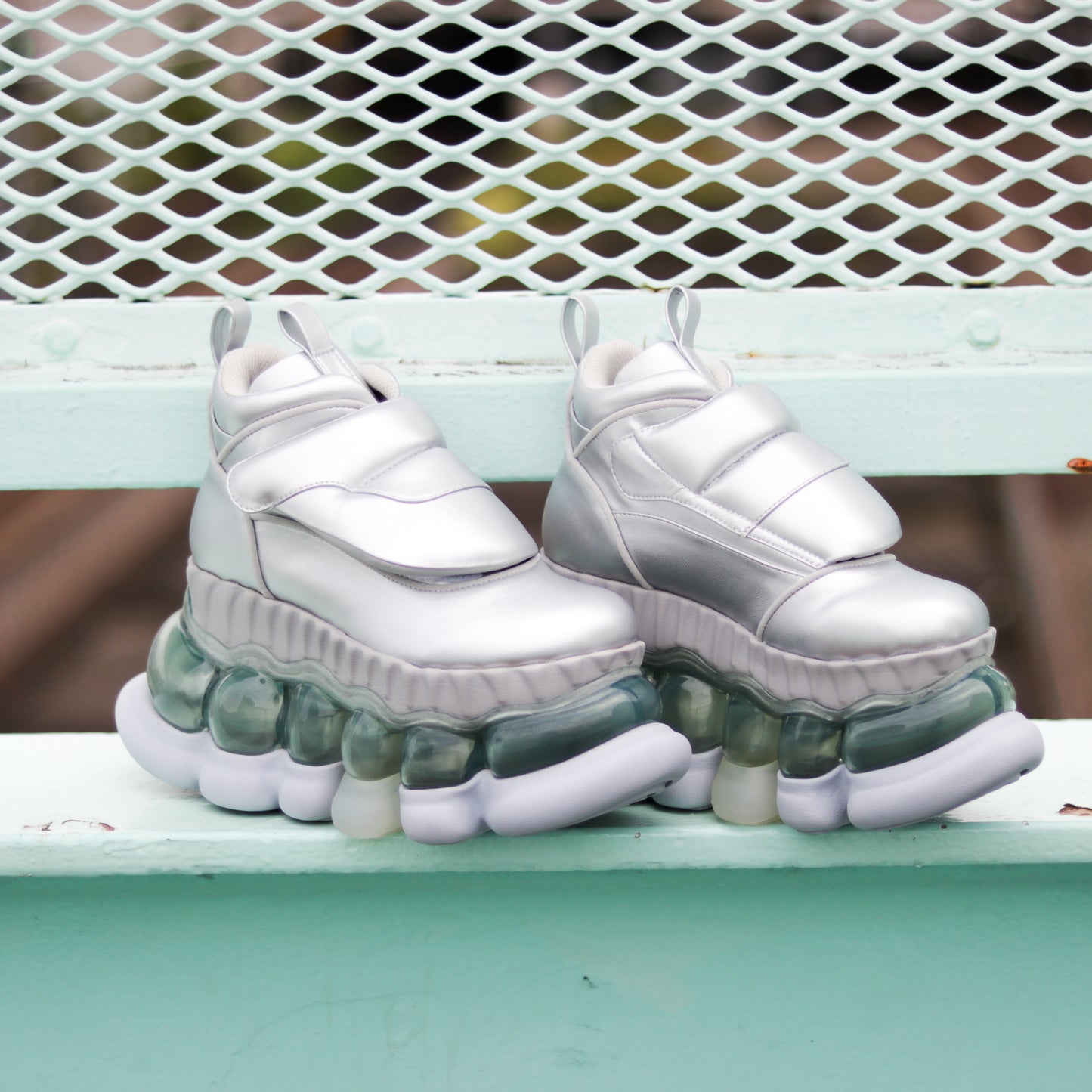 “珠宝”方舟泡芙高/银色