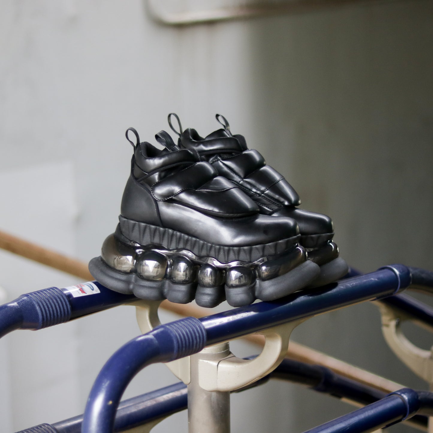 "Jewelry" Ark Puff High / Black