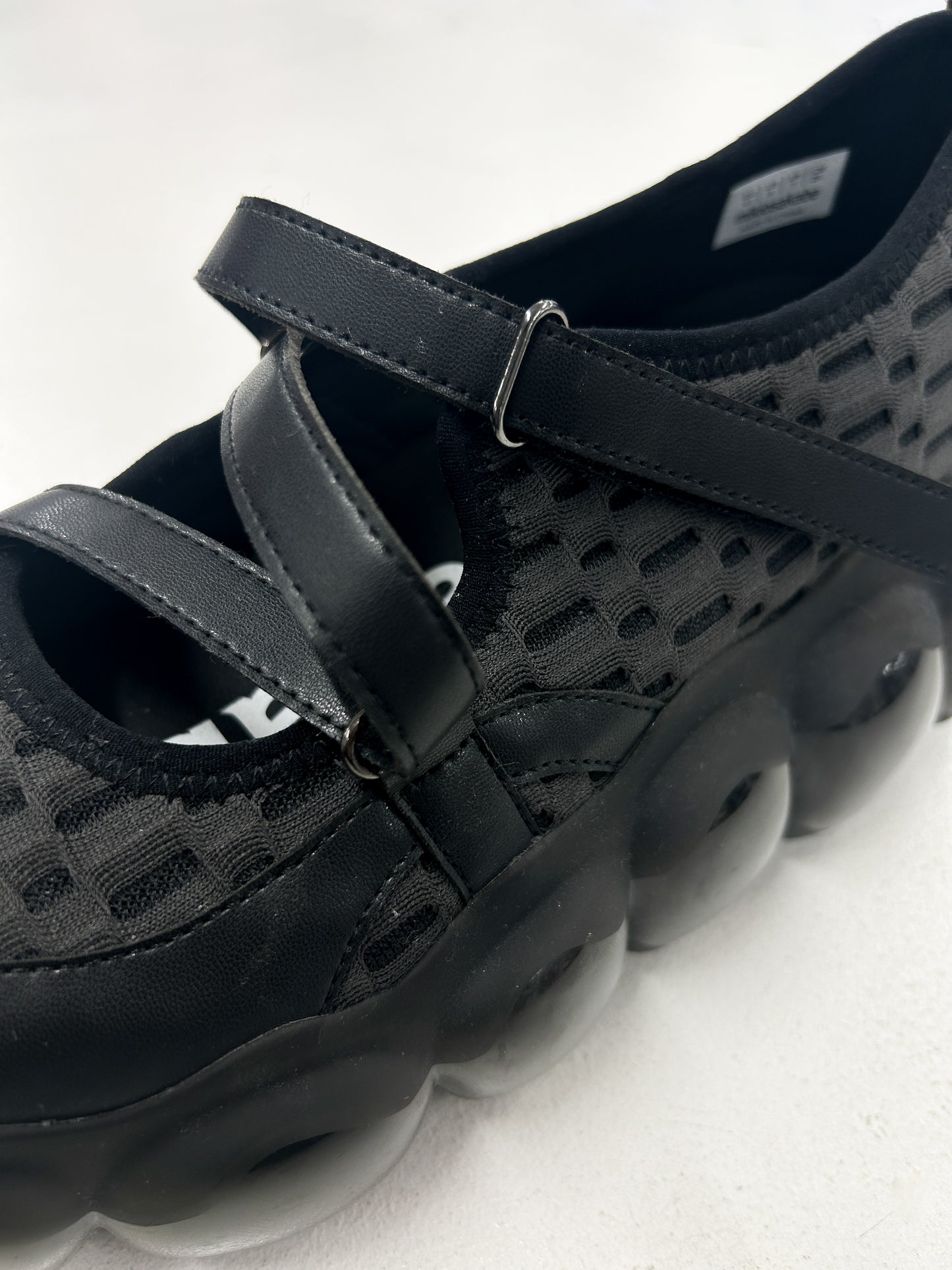 “珠宝”泡泡玛丽珍/灰色