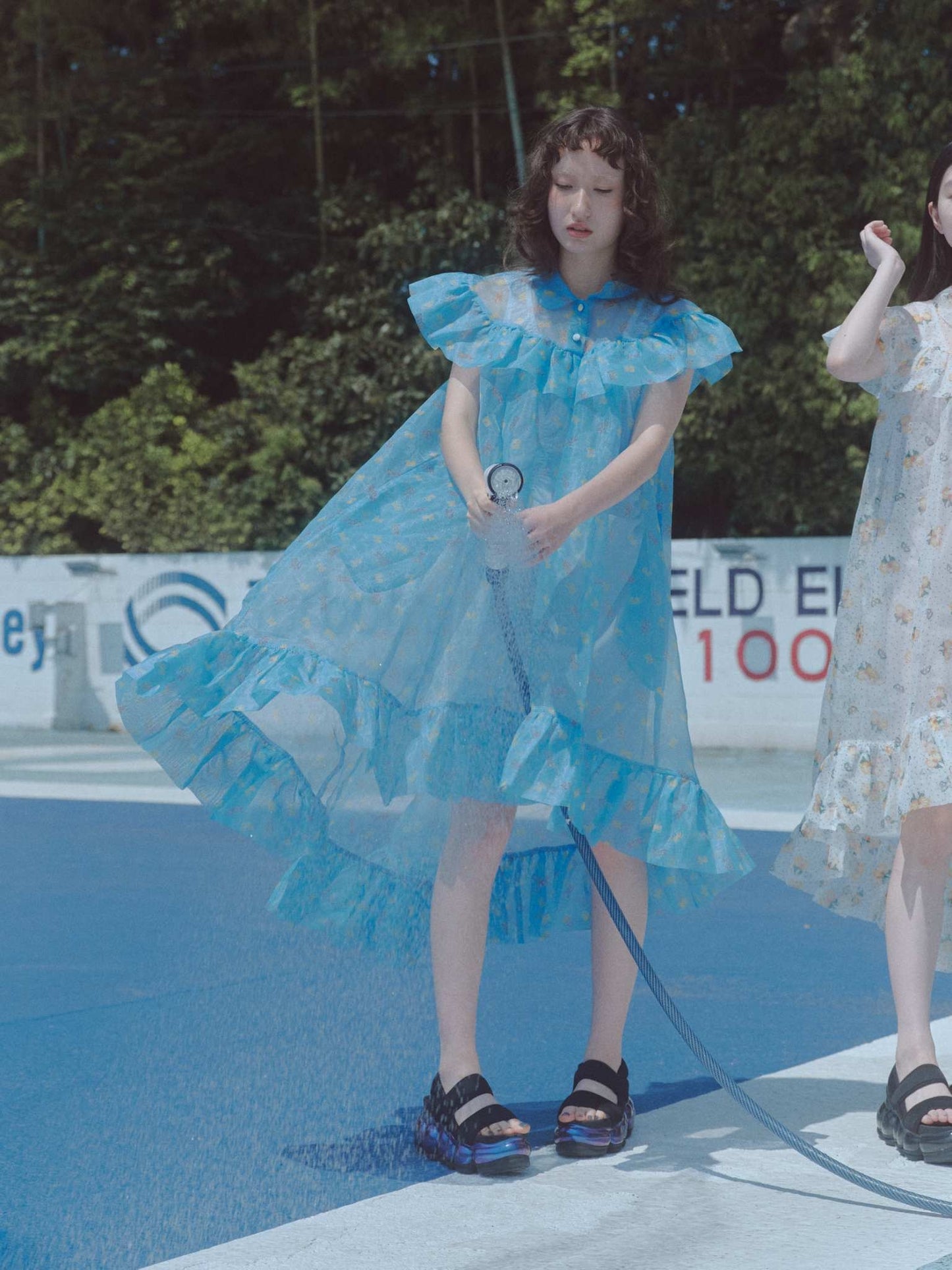 新款“珠宝”凉鞋/黑色