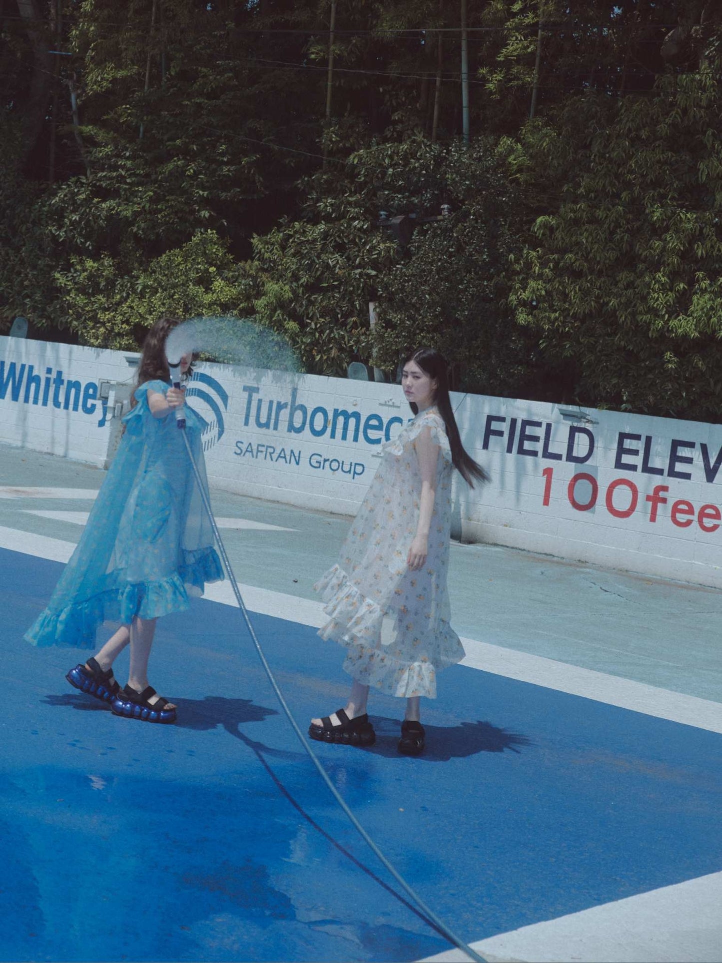 新款“珠宝”凉鞋/黑色