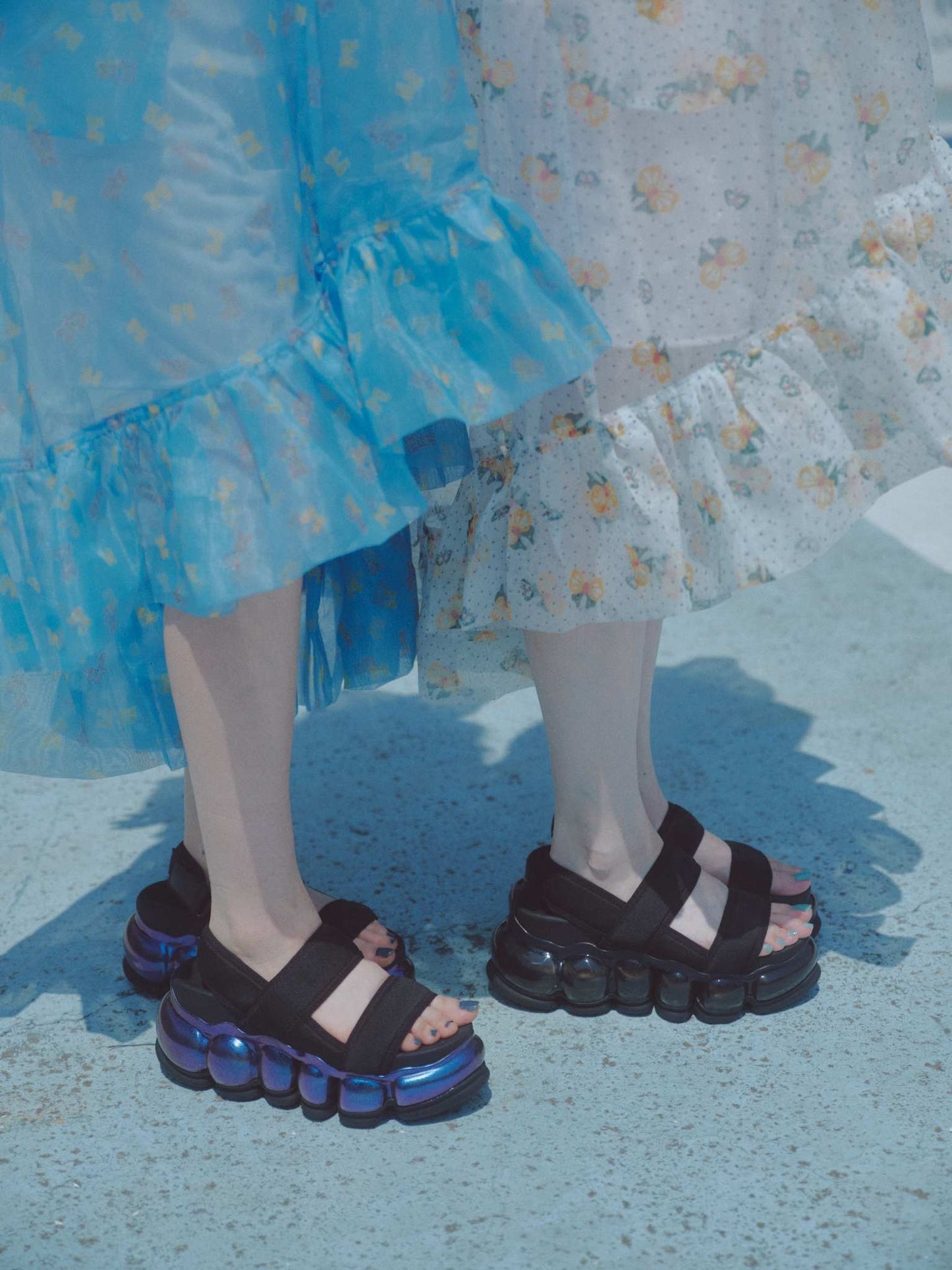 新款“珠宝”凉鞋/黑色