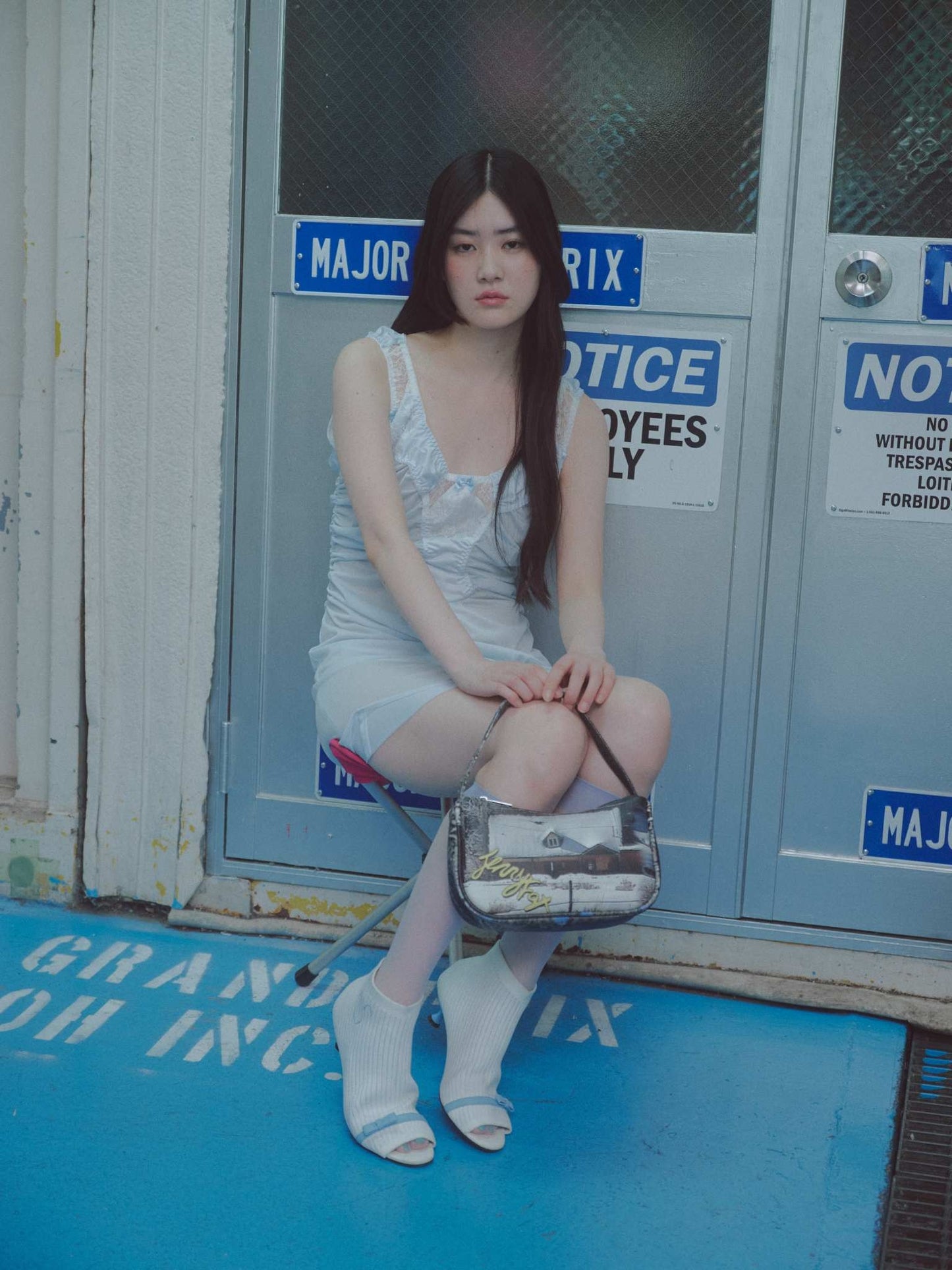 微笑/白色