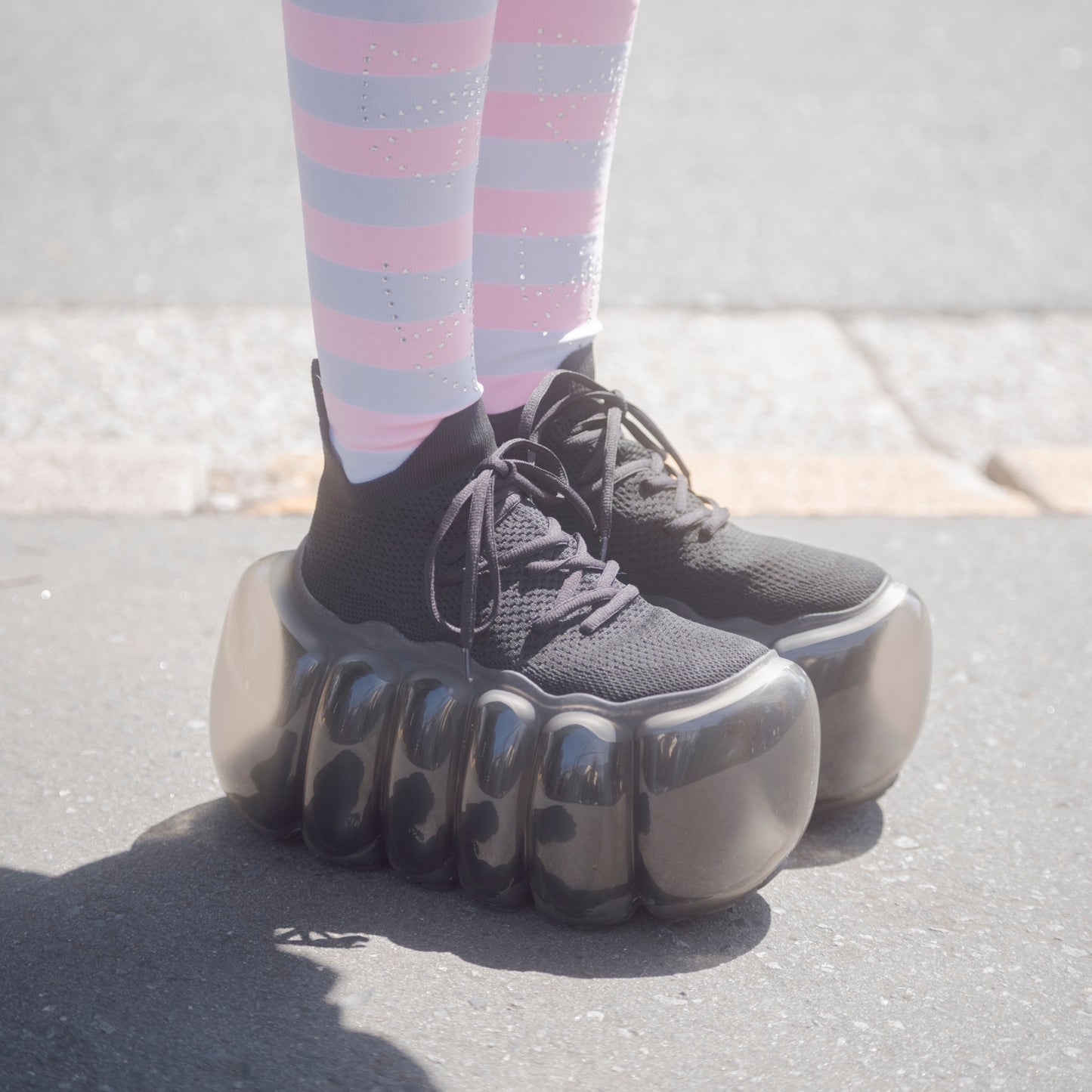 High Bubble / Black