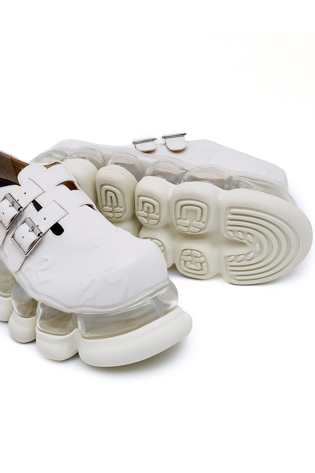 "Jewelry" Ark Emboss Mary Jane / White