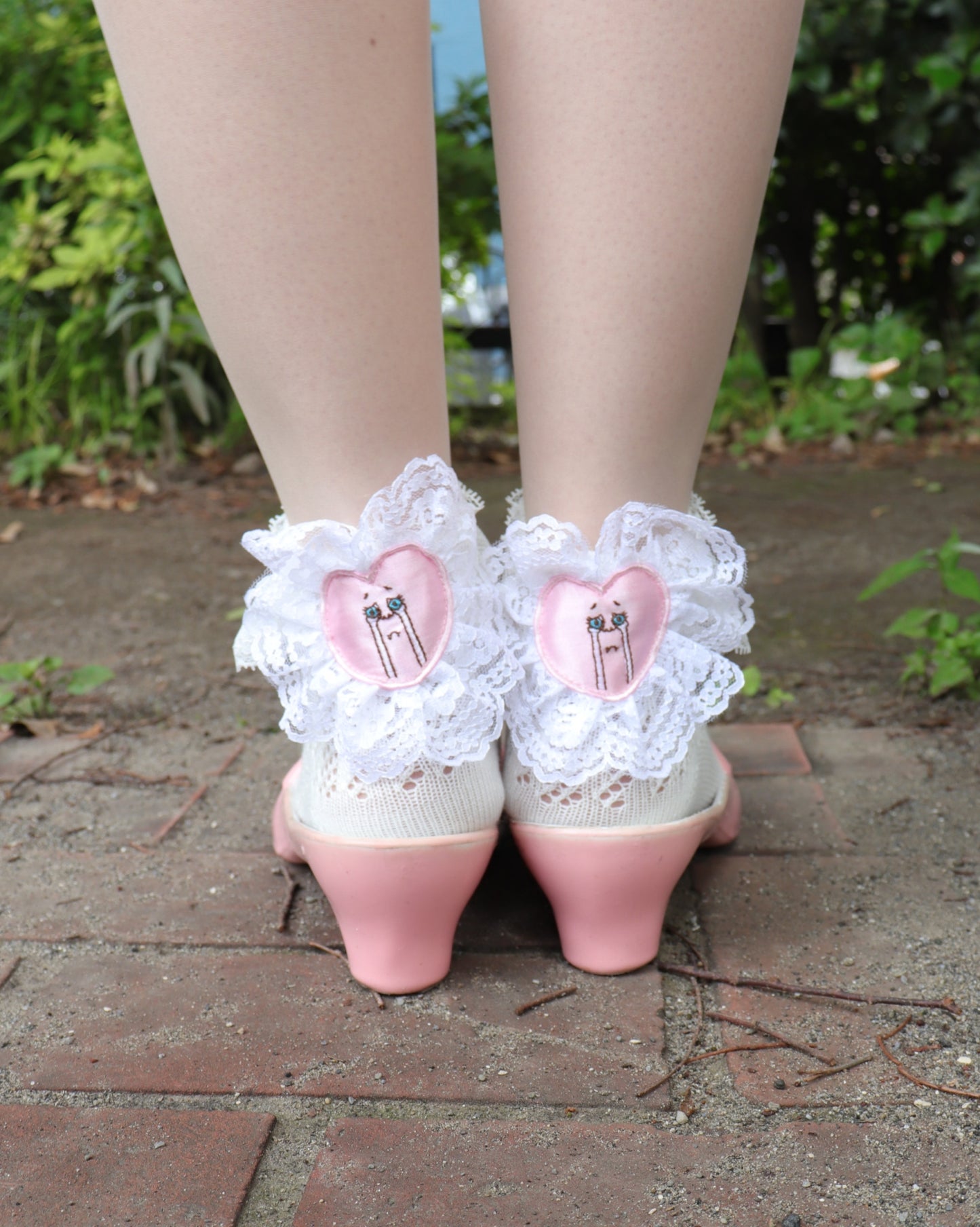 Crying Heart Socks / White-blue