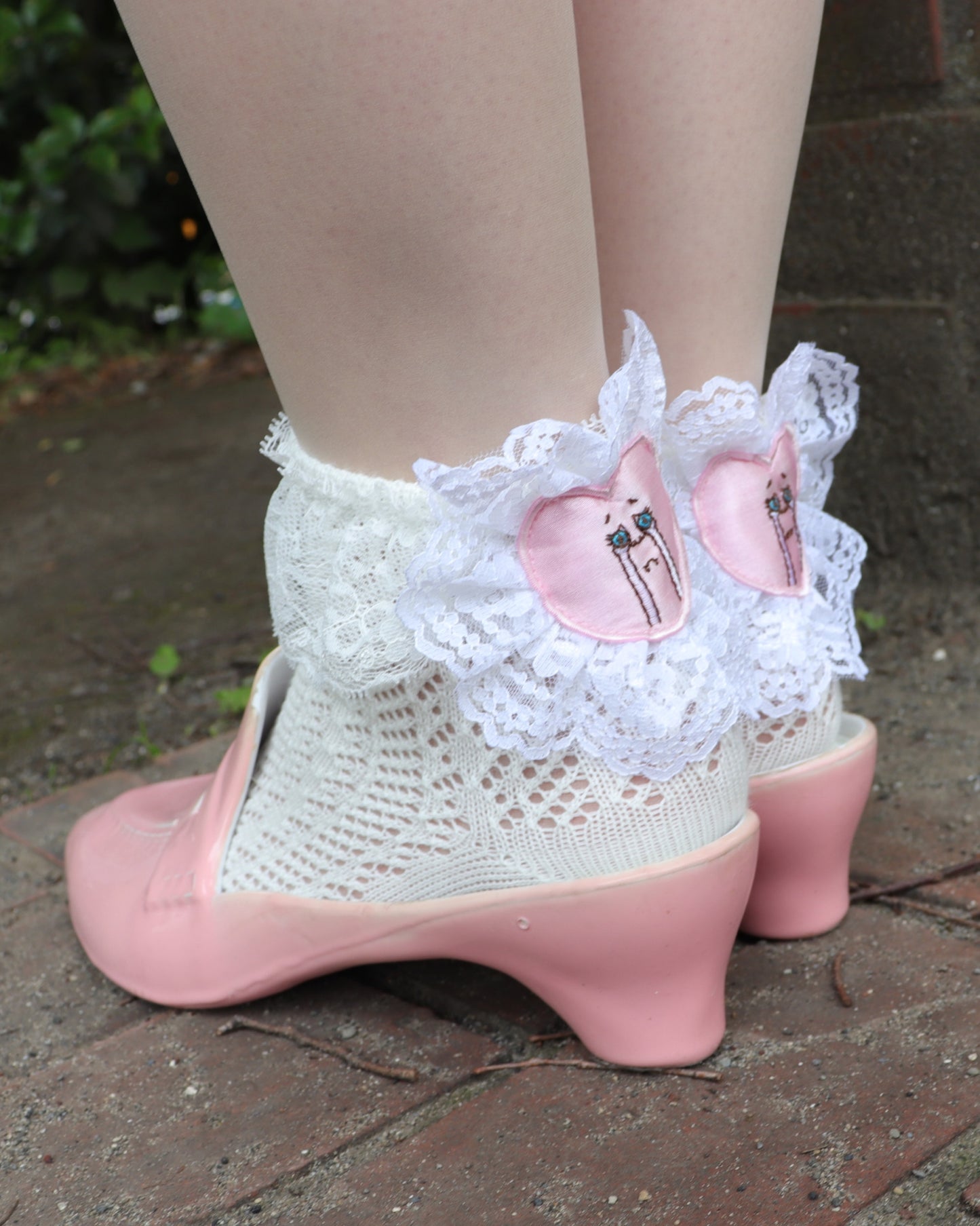 Crying Heart Socks / White-blue