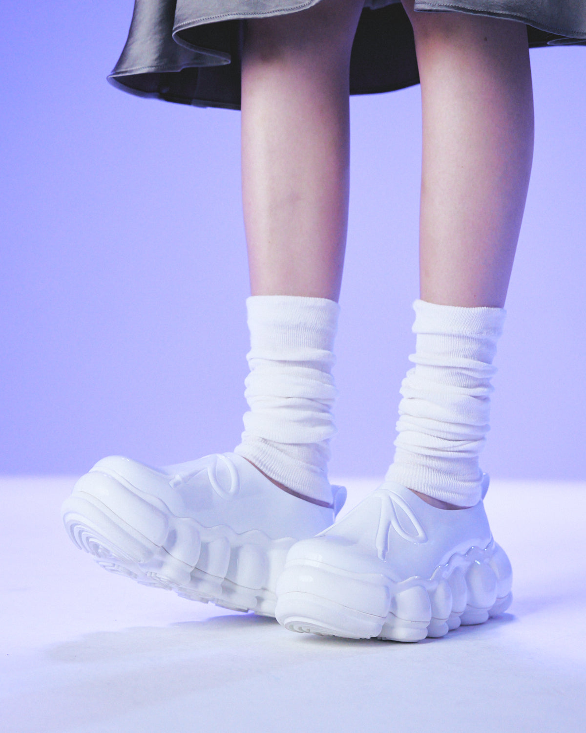 New "Jewelry" Emboss Sabo / White