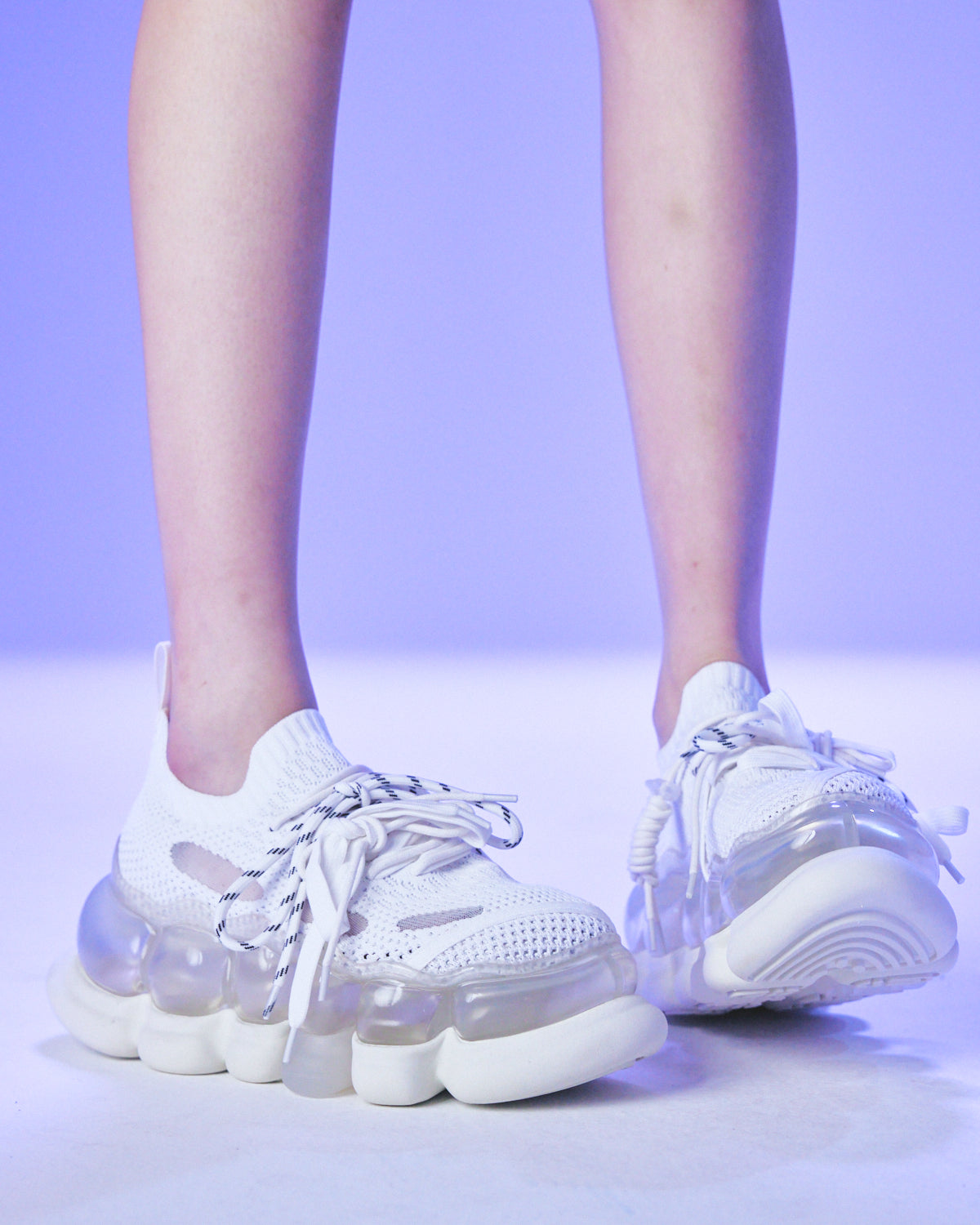 "Jewelry" Ark Confusing / White