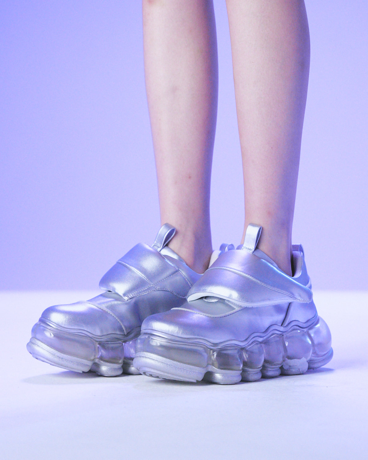 New "Jewelry" Puff Low / Silver