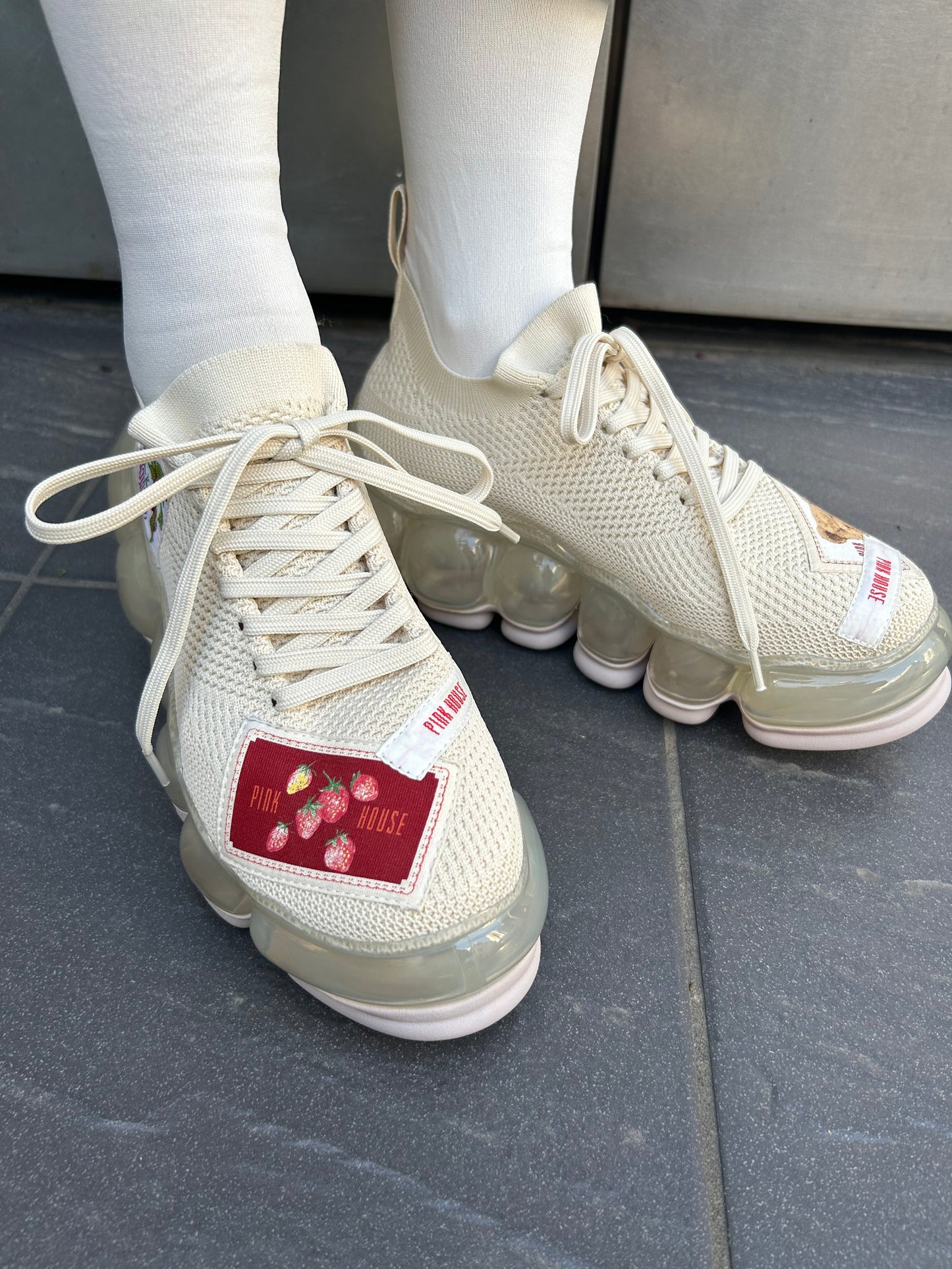 New "Jewelry" Shoes / Beige / PINK HOUSE × MIKIOSAKABE