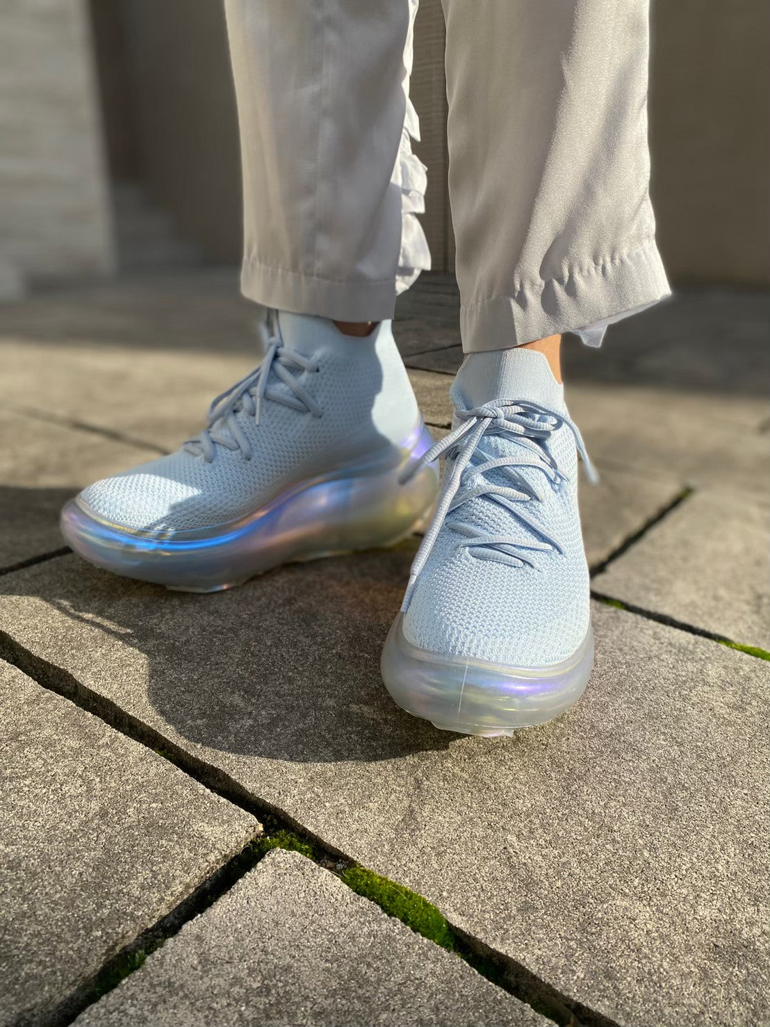 Moon Shoes / Aurora Light Blue