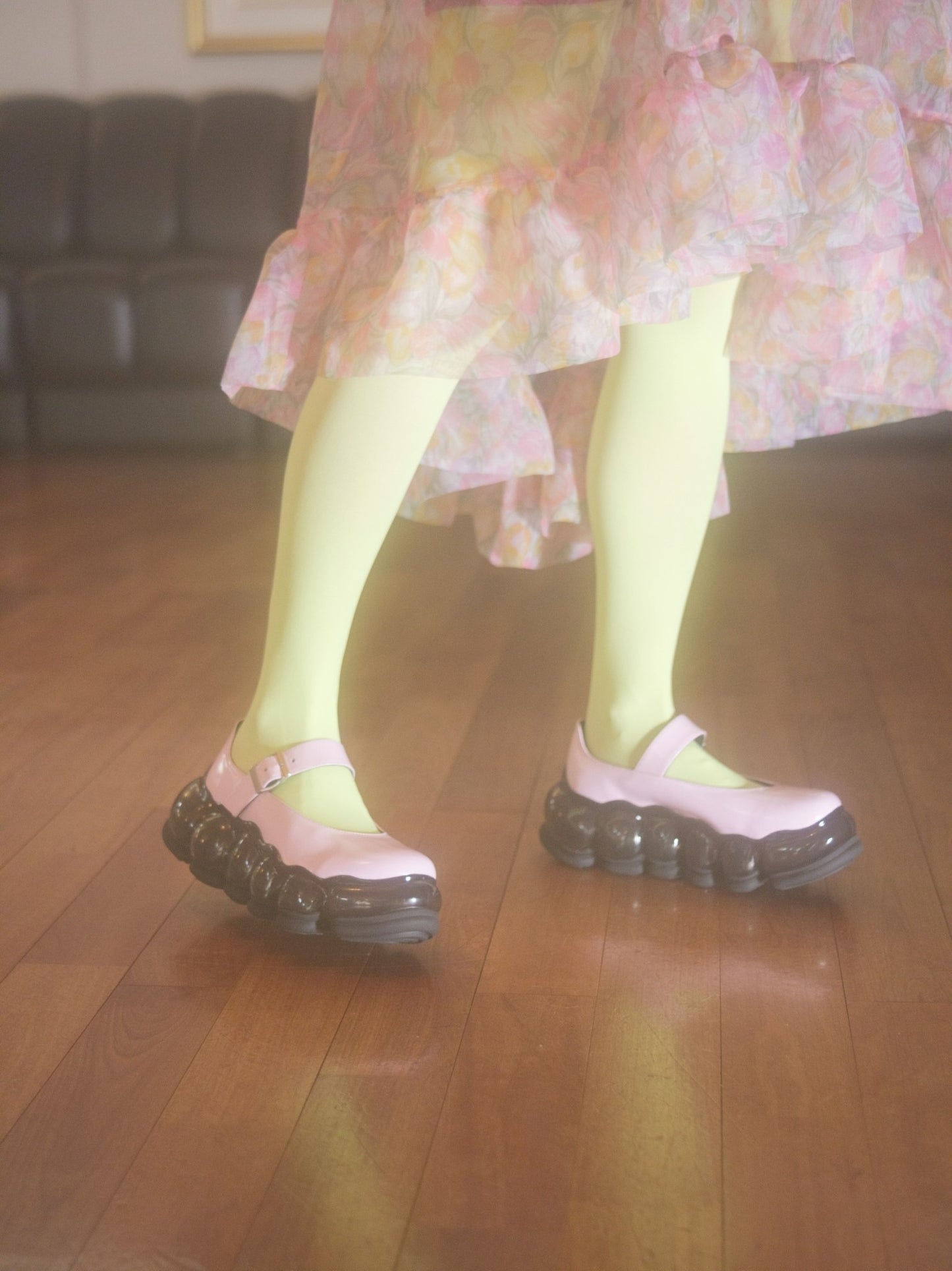 新款“珠宝”玛丽珍/粉黑