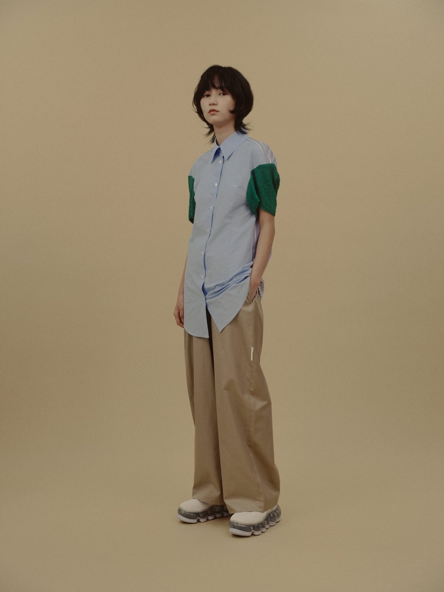 新款“珠宝”鞋/冰白