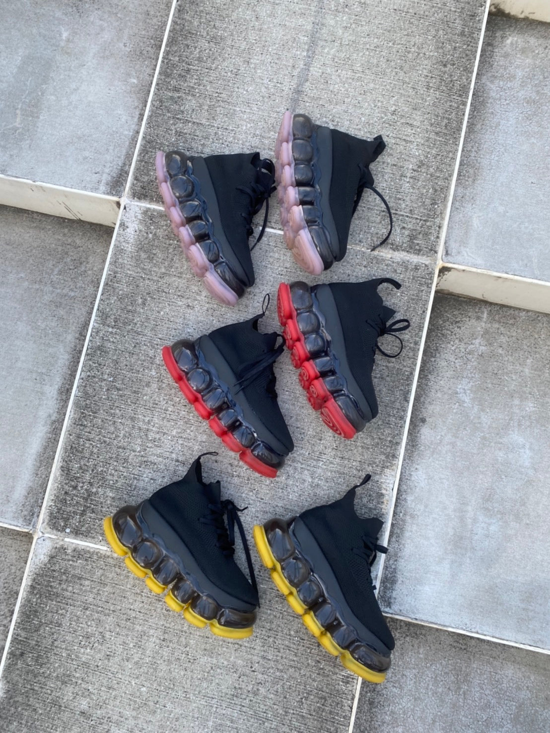 新款“珠宝”高跟鞋/粉黑