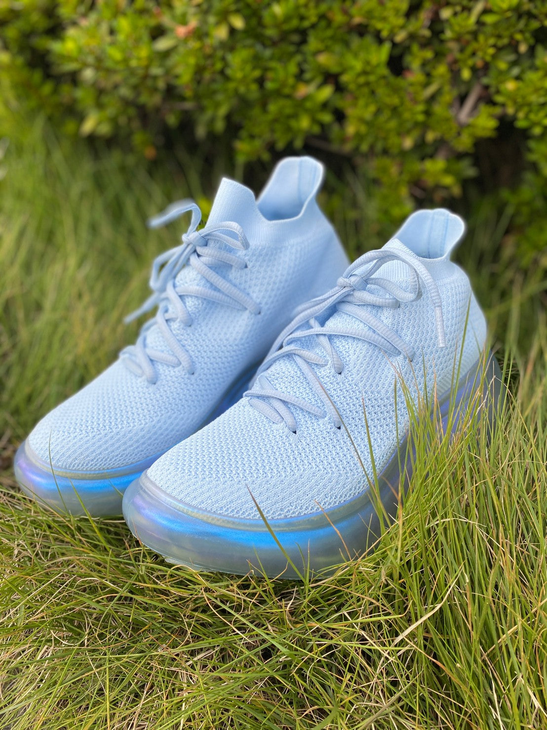 Moon Shoes / Aurora Light Blue