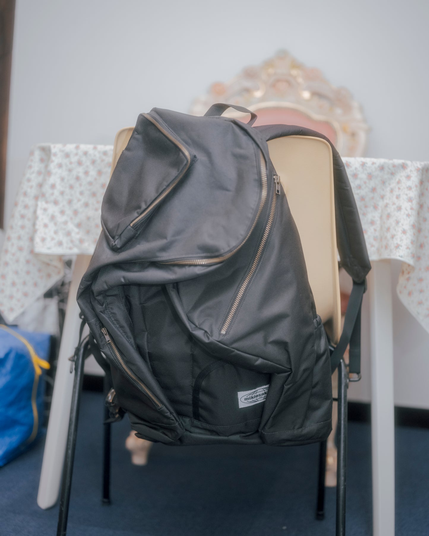 Twisted Back Pack / Matt Black