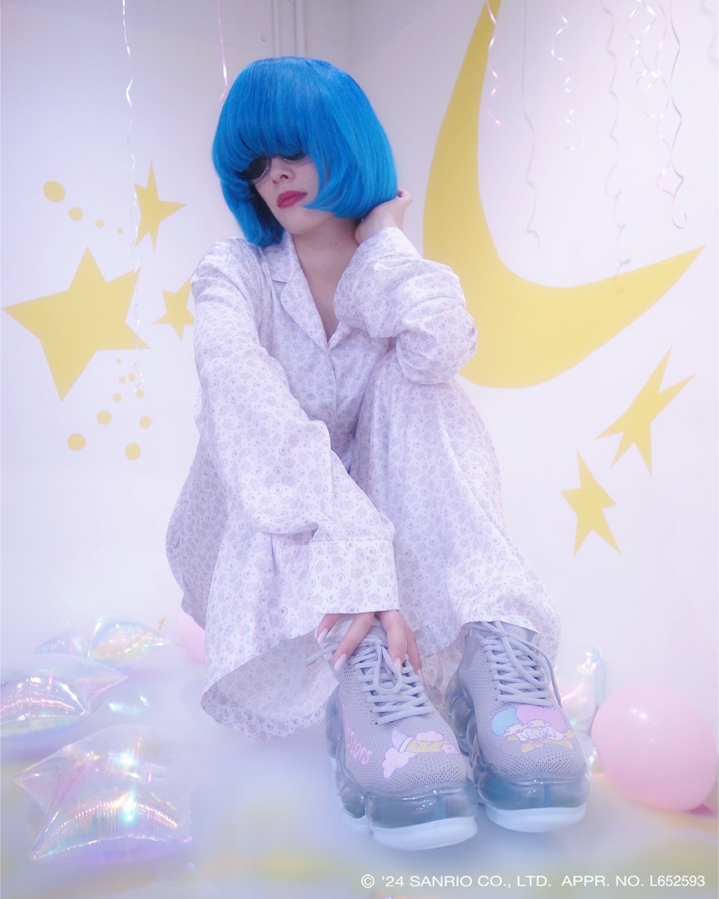 Print Pajamas Tops / White / Little Twin Stars x MIKIOSAKABE