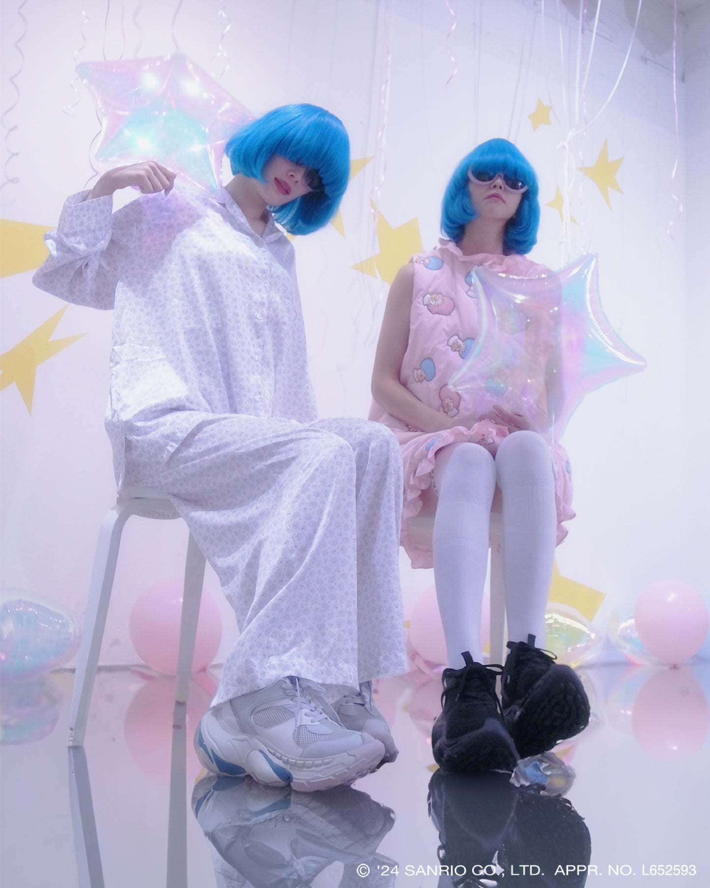 Print Pajamas Tops / White / Little Twin Stars x MIKIOSAKABE