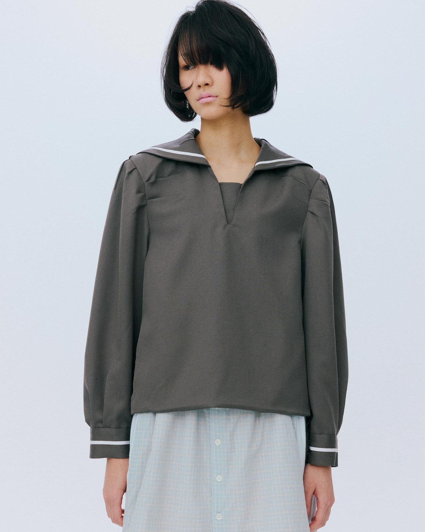 Random Tuck Sailor Shirt / Gray