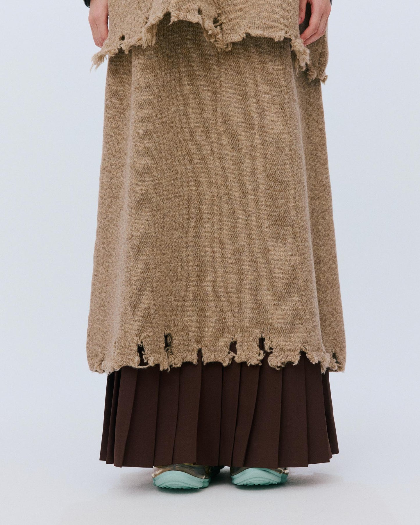 【AW26预购】破洞针织长裙 / 米色 / MSAW26K03