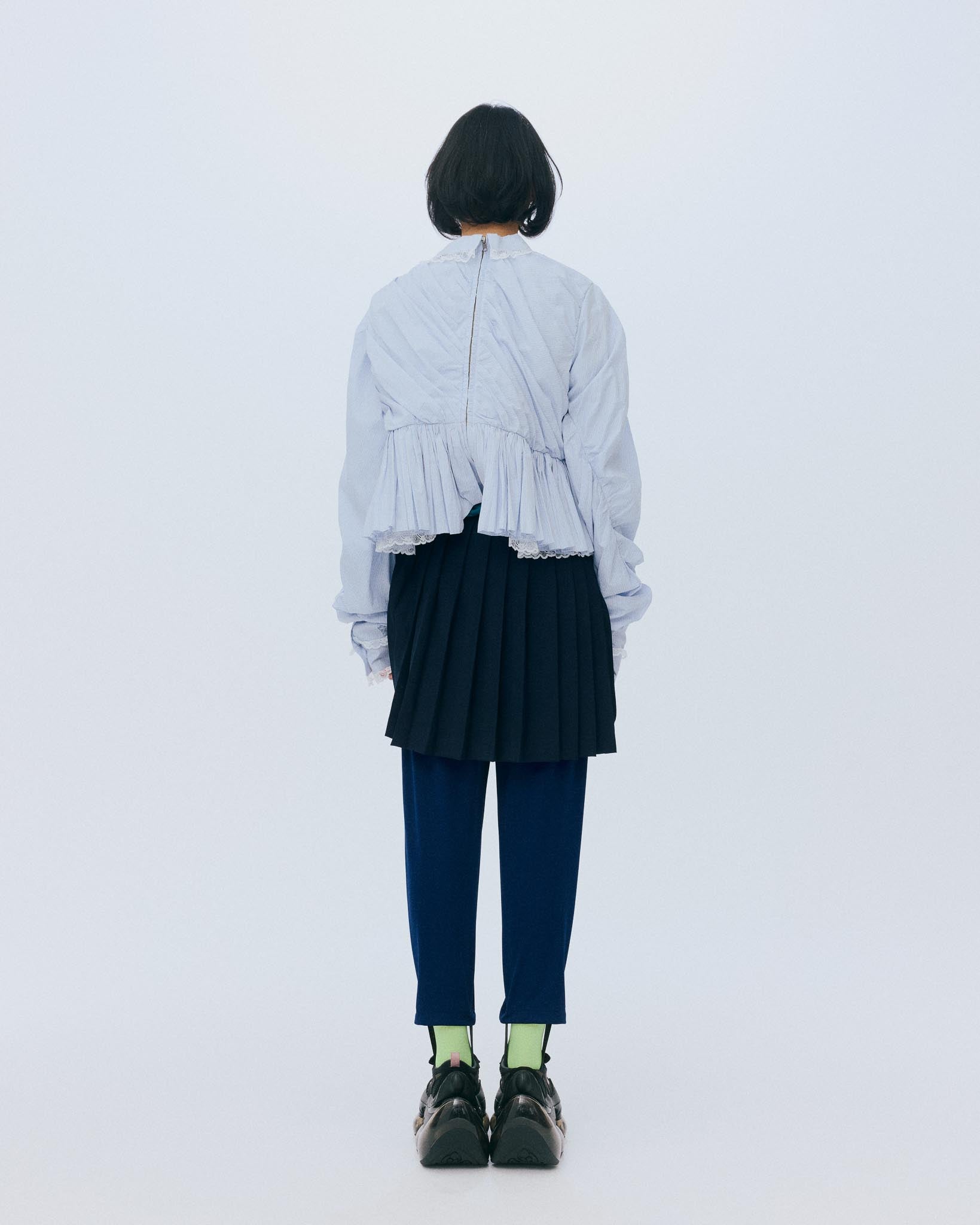 Childish Pleats Shirt / Blue – MIKIOSAKABE & JennyFax