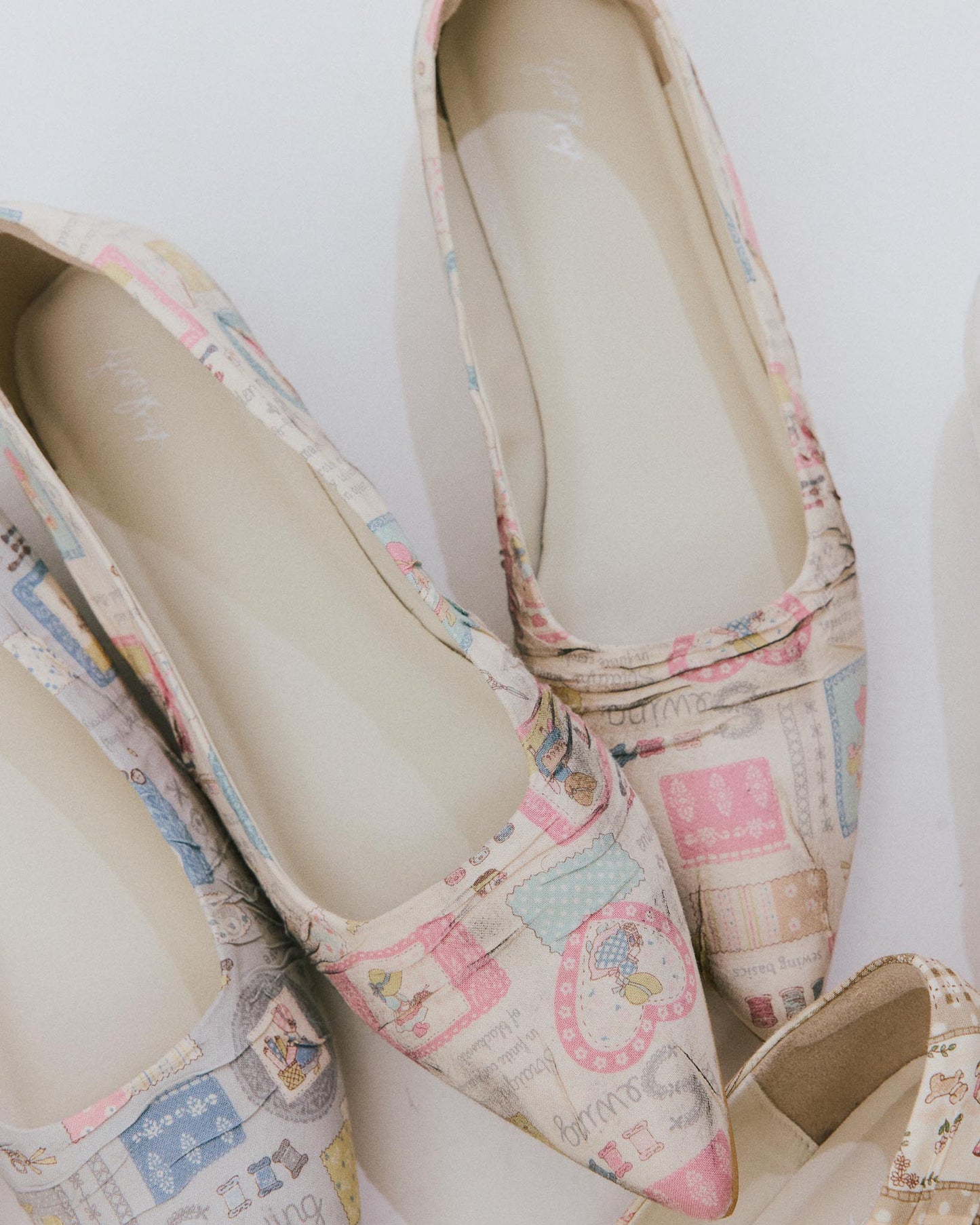 【AW26预订】Mama's Flat / 粉色 / JFAW26SH02