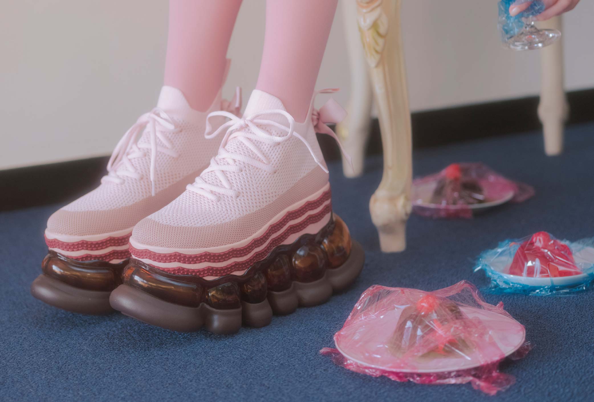 Feature – MIKIOSAKABE & JennyFax（ミキオサカベ & ジェニー