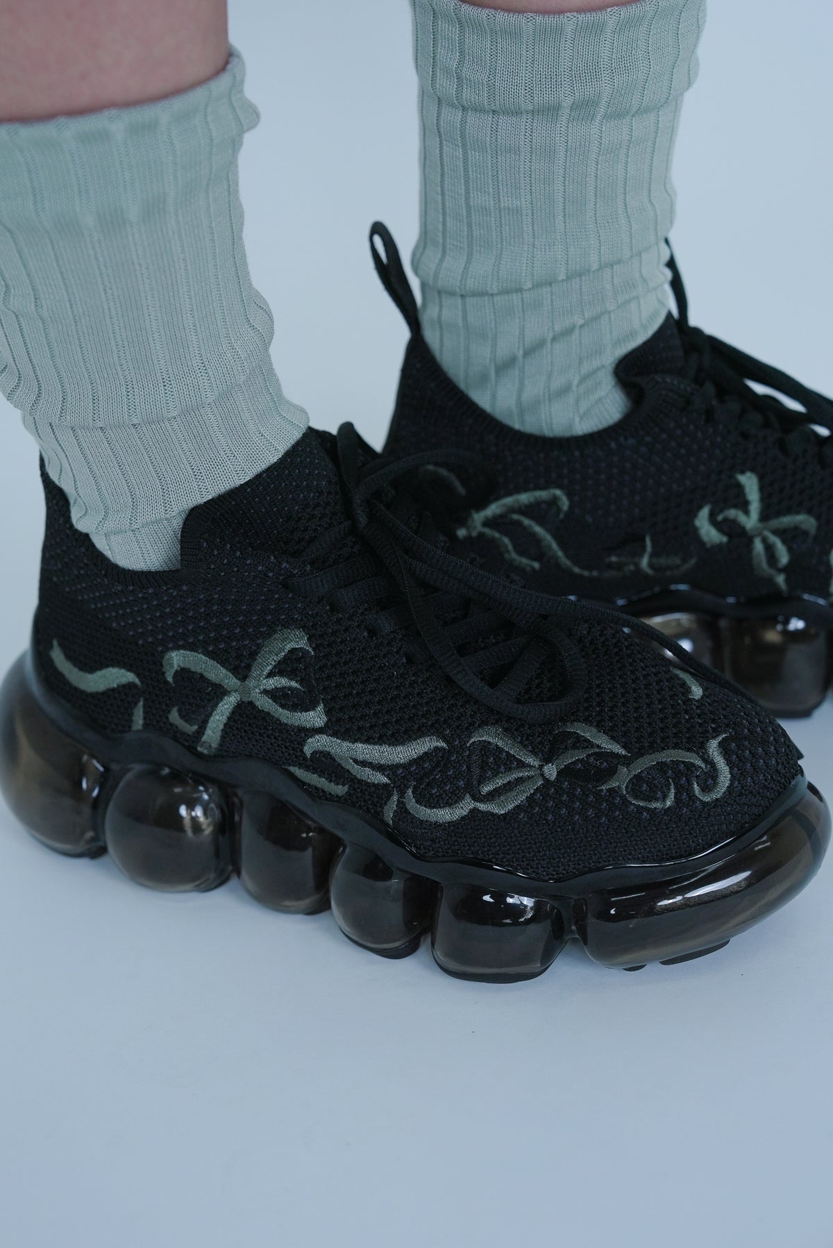 【SS27受注】Jewelry Ribbon Embroidery / Black / MSS27SH01