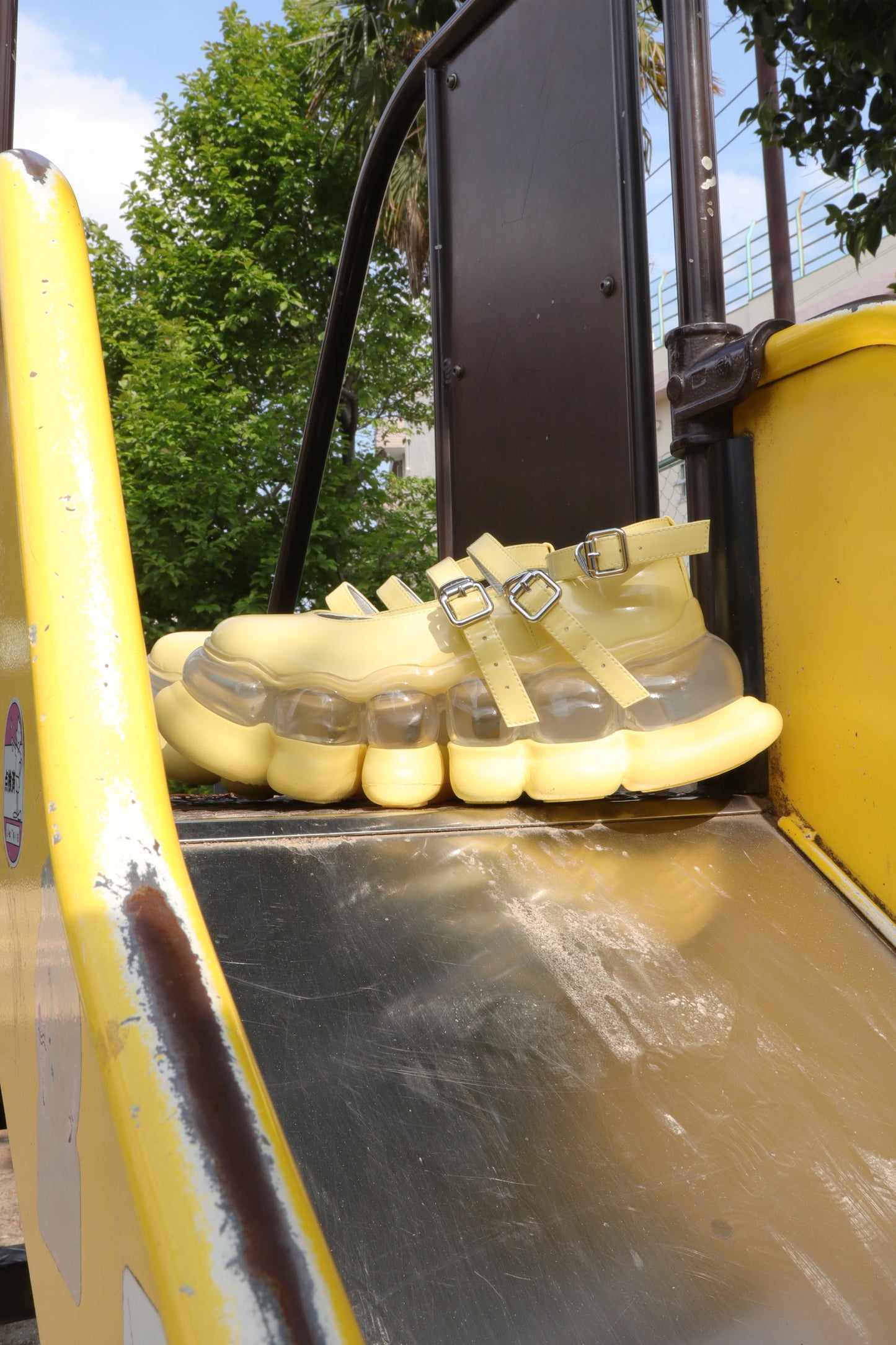 "Jewelry" Ark Three Straps Mary Jane / Yellow