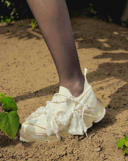 New Jewelry Confusing II Garden / Ivory